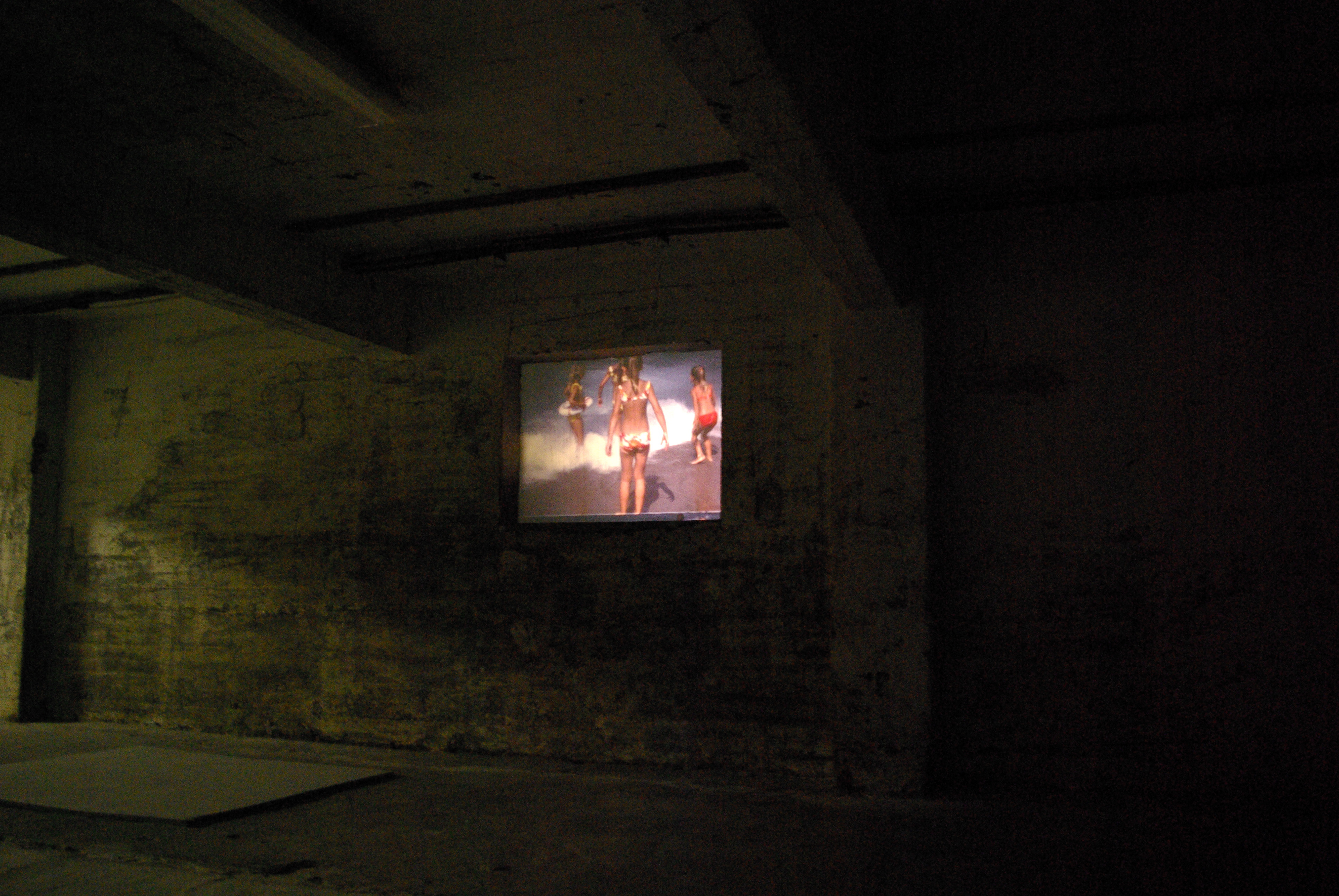 Moira Tierney STRANDSIGLING film projections
