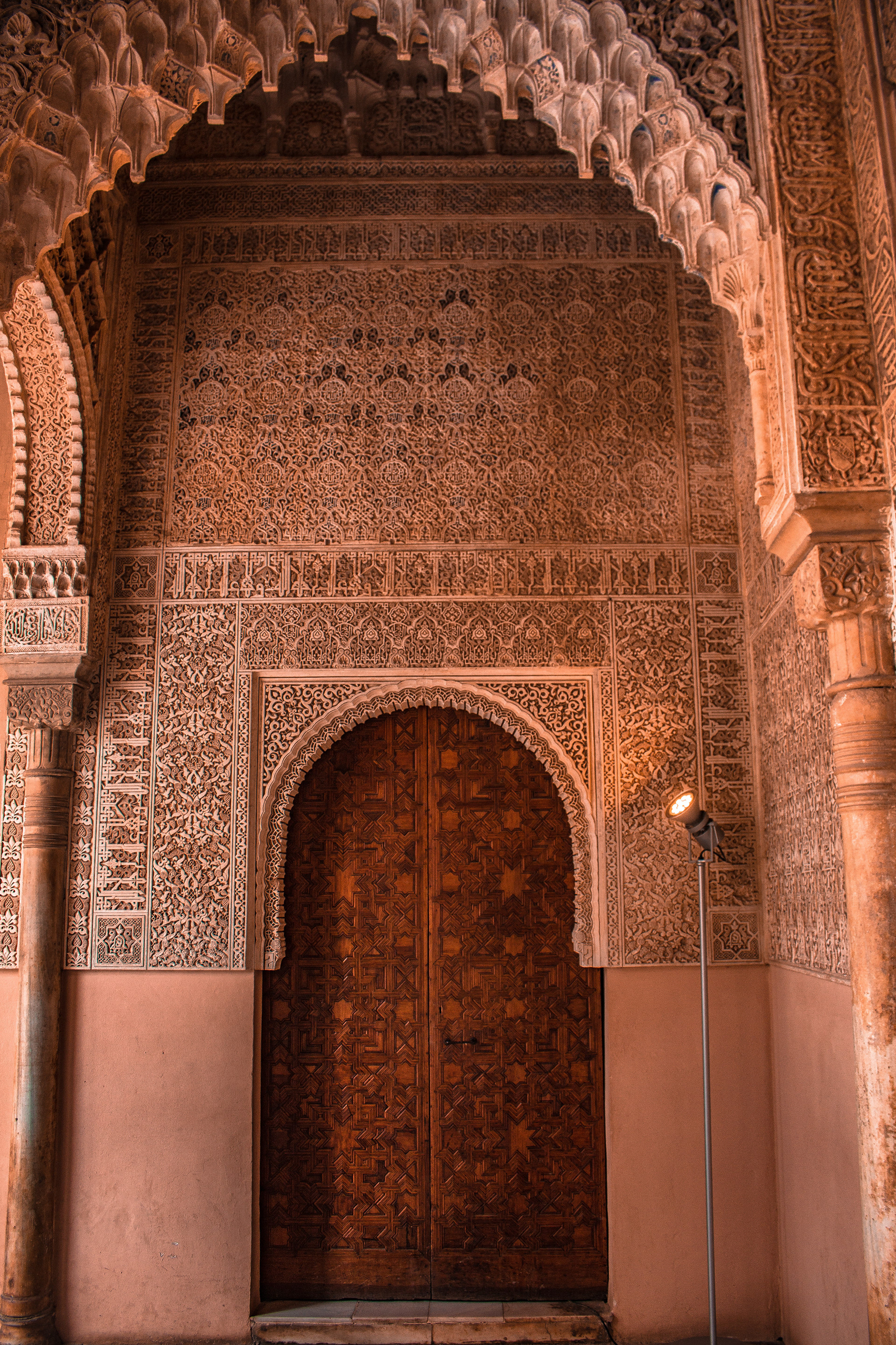 Secrets Behind Closed Doors, Spain