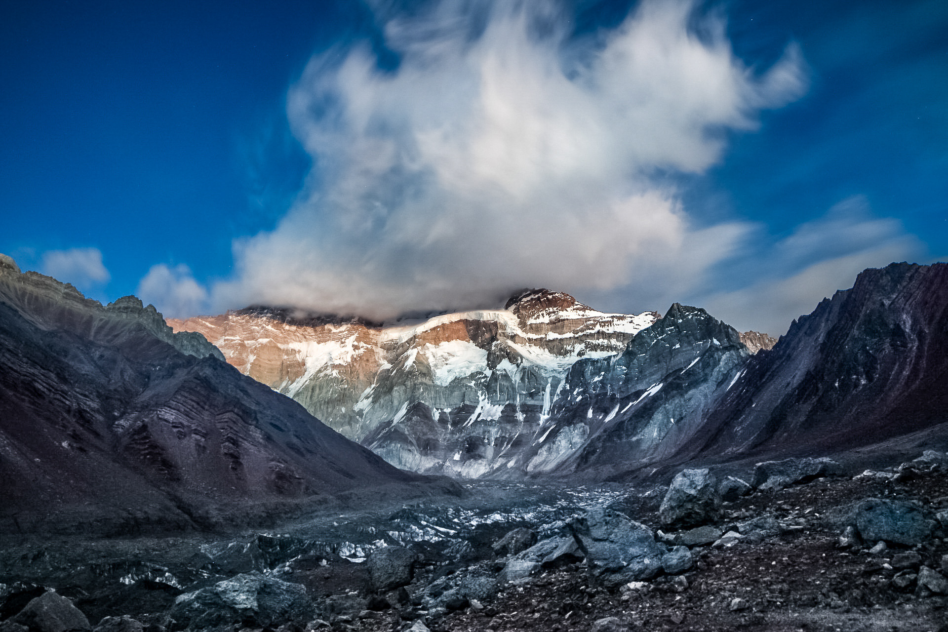 Aconcagua Blue, Argentina