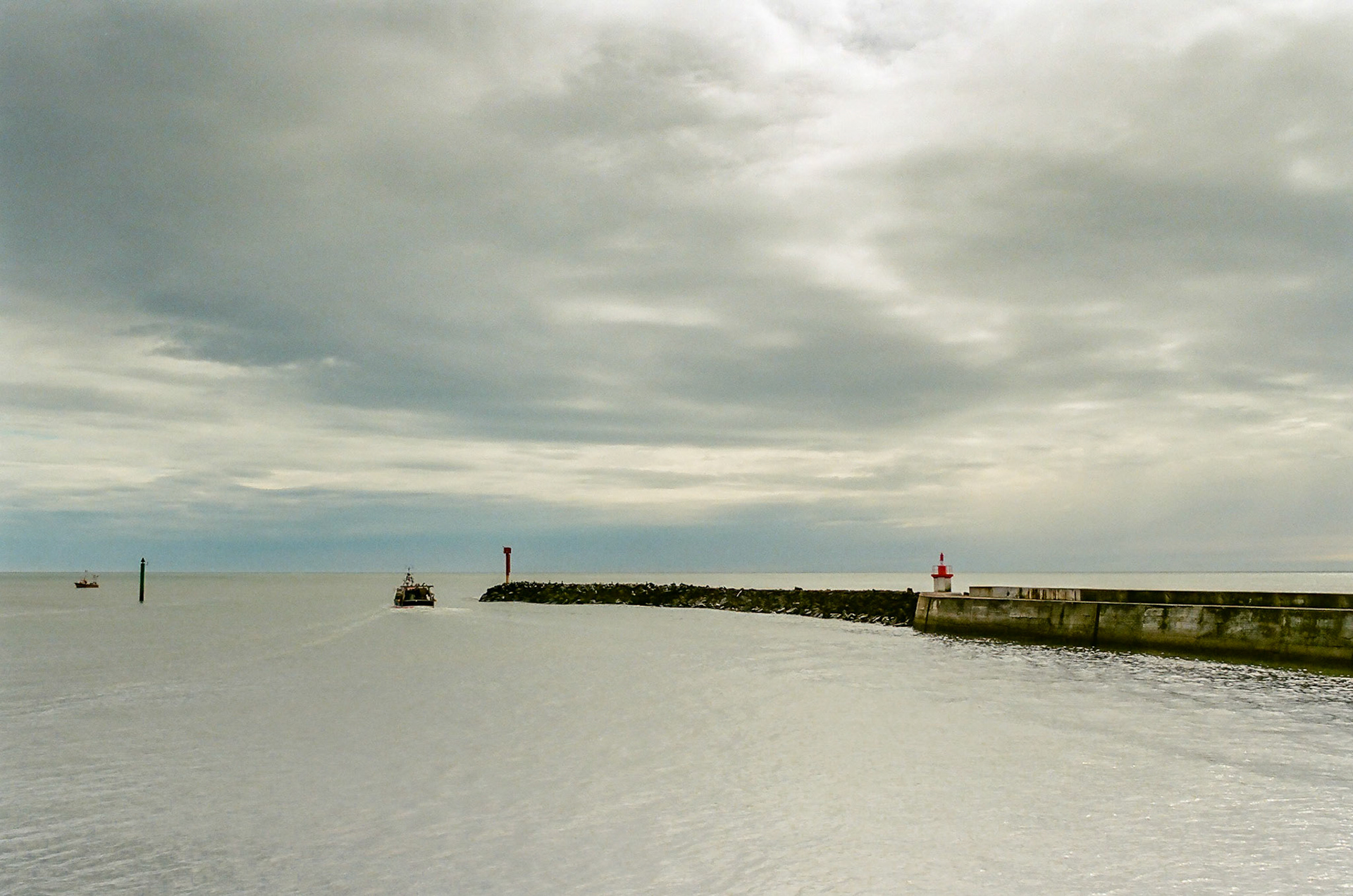 Nikon F100 | Ile d'Oléron - Port de la Cotinière - Nouvelle campagne de pêche