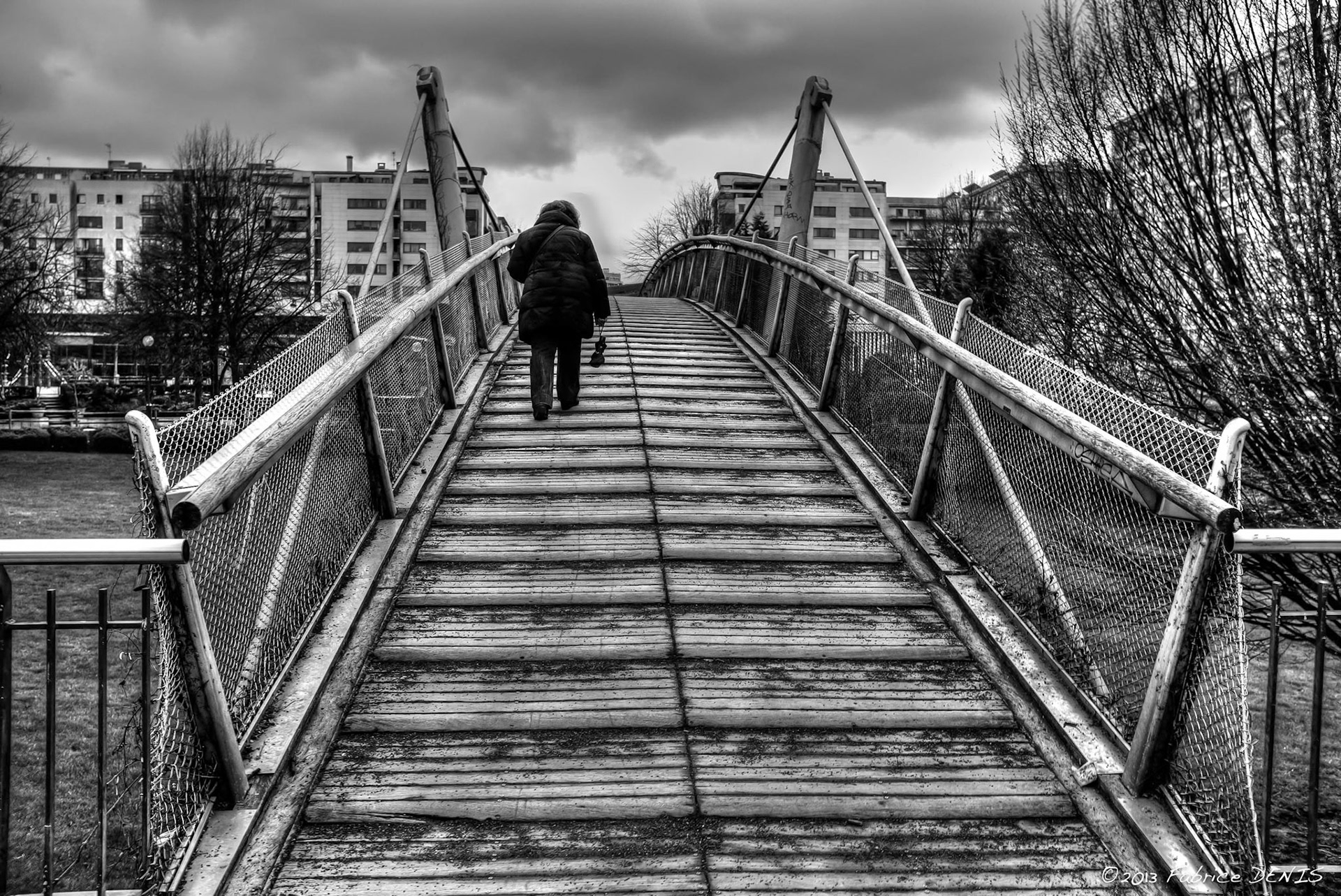 Fujifilm X100 | Paris - La promenade plantée, aménagée sur l’ancienne ligne de chemin de fer est longue de 4,5km - La Coulée verte Roger-Dumont