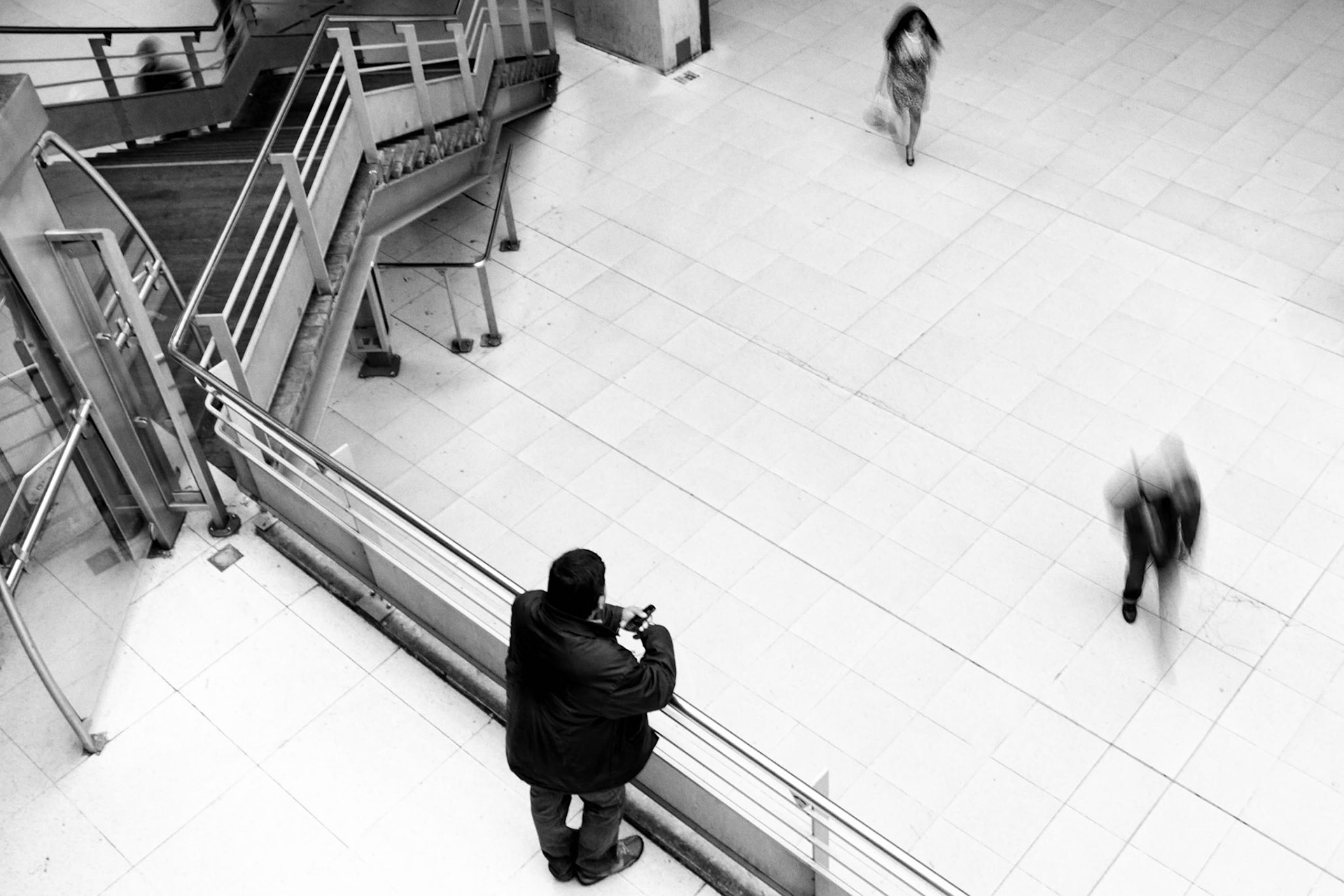 Fujifilm X100 | Paris - Gare du Nord - Observation