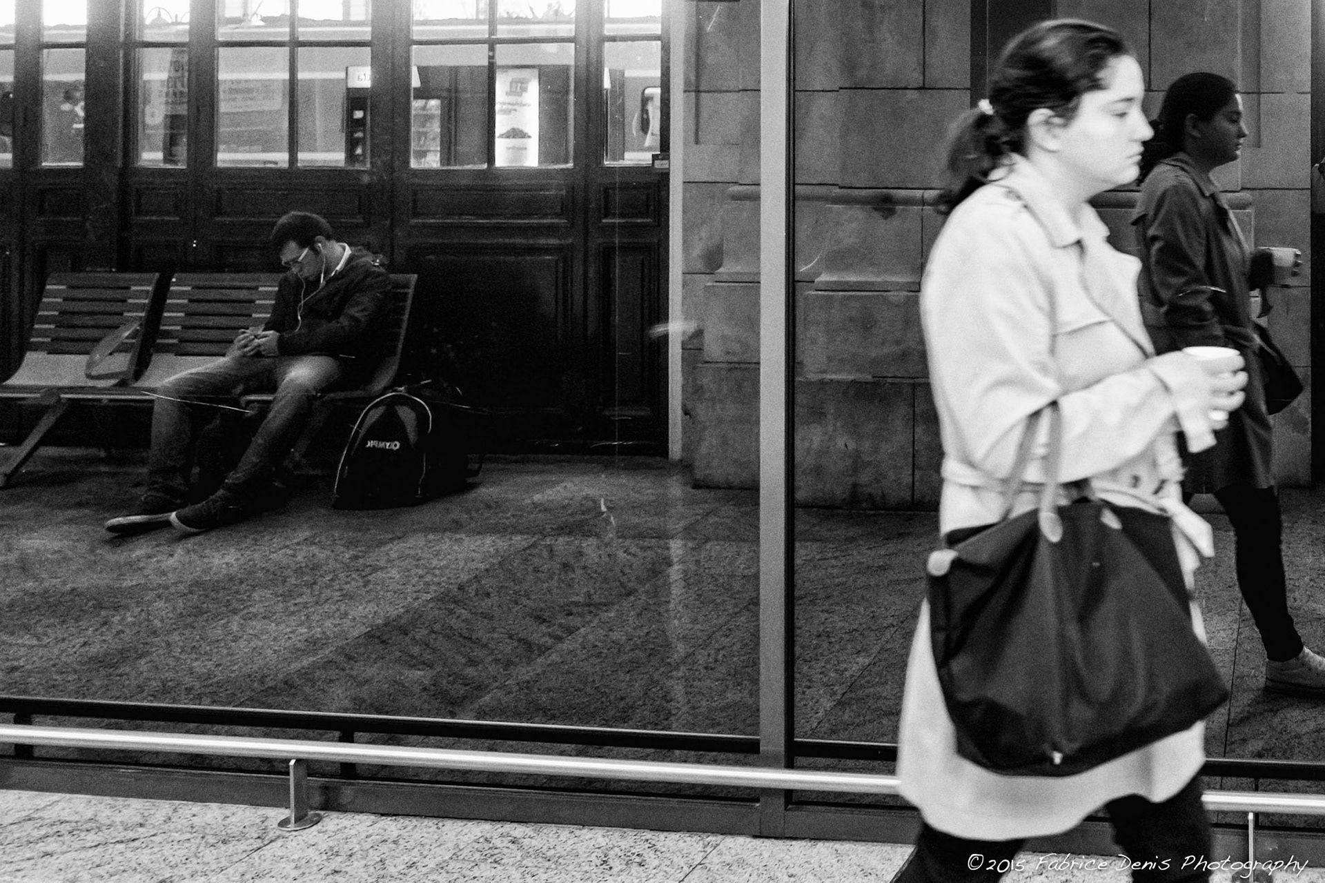 Fujifilm X-Pro1 | Gare de La Rochelle - Le café du matin...