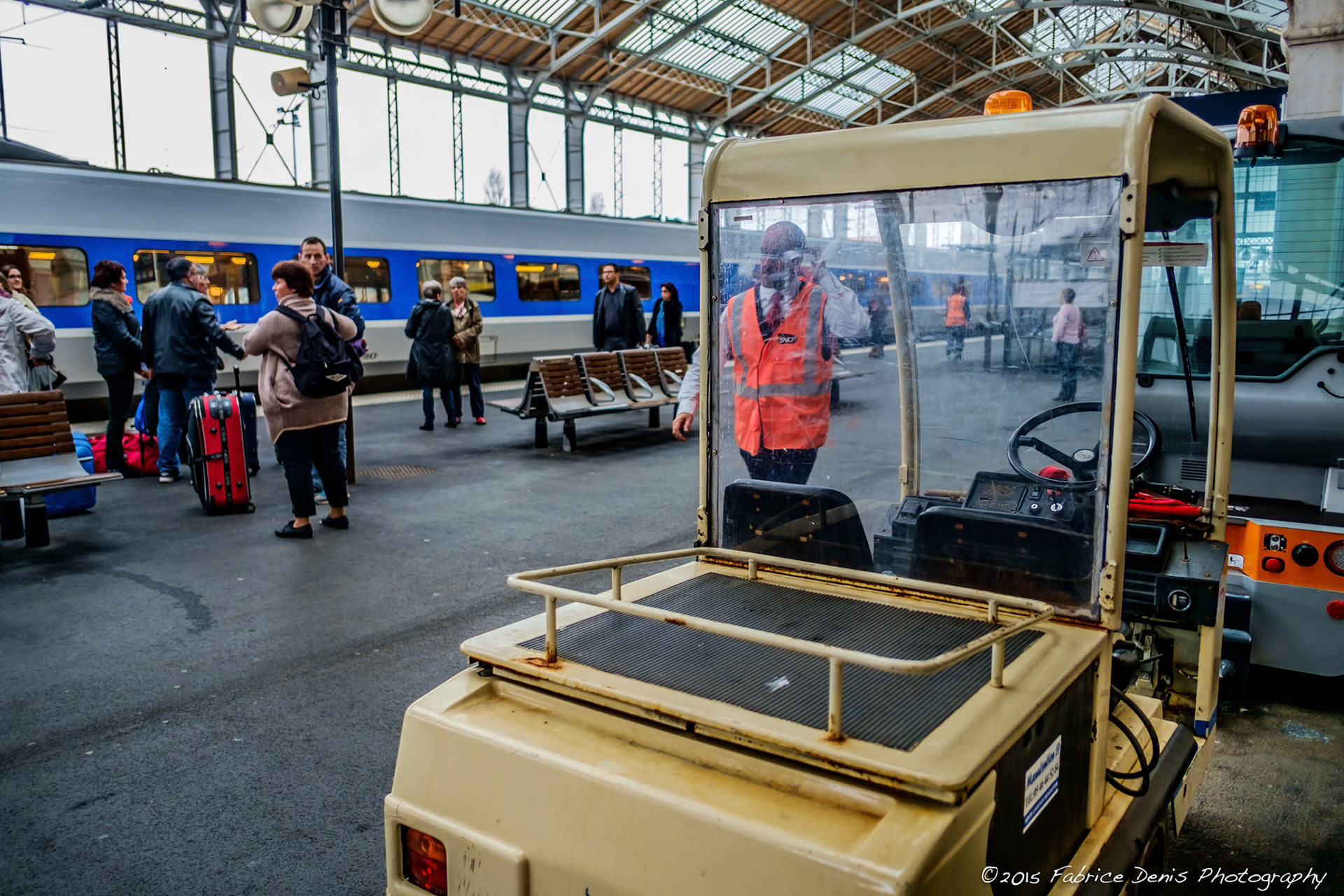Fujifilm X-Pro1 | Gare de La Rochelle - Le chariot