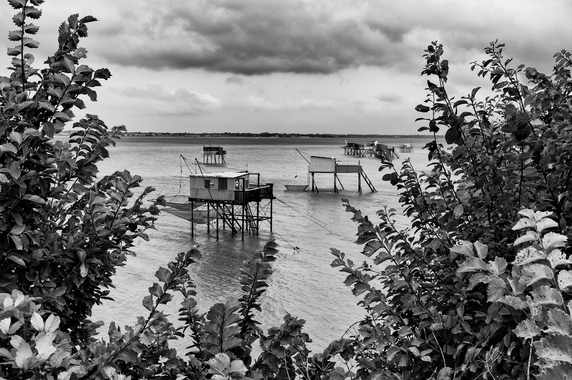 Fujifilm X100 | Ile Madame - Cabanes de pêcheurs - Pêche en cours