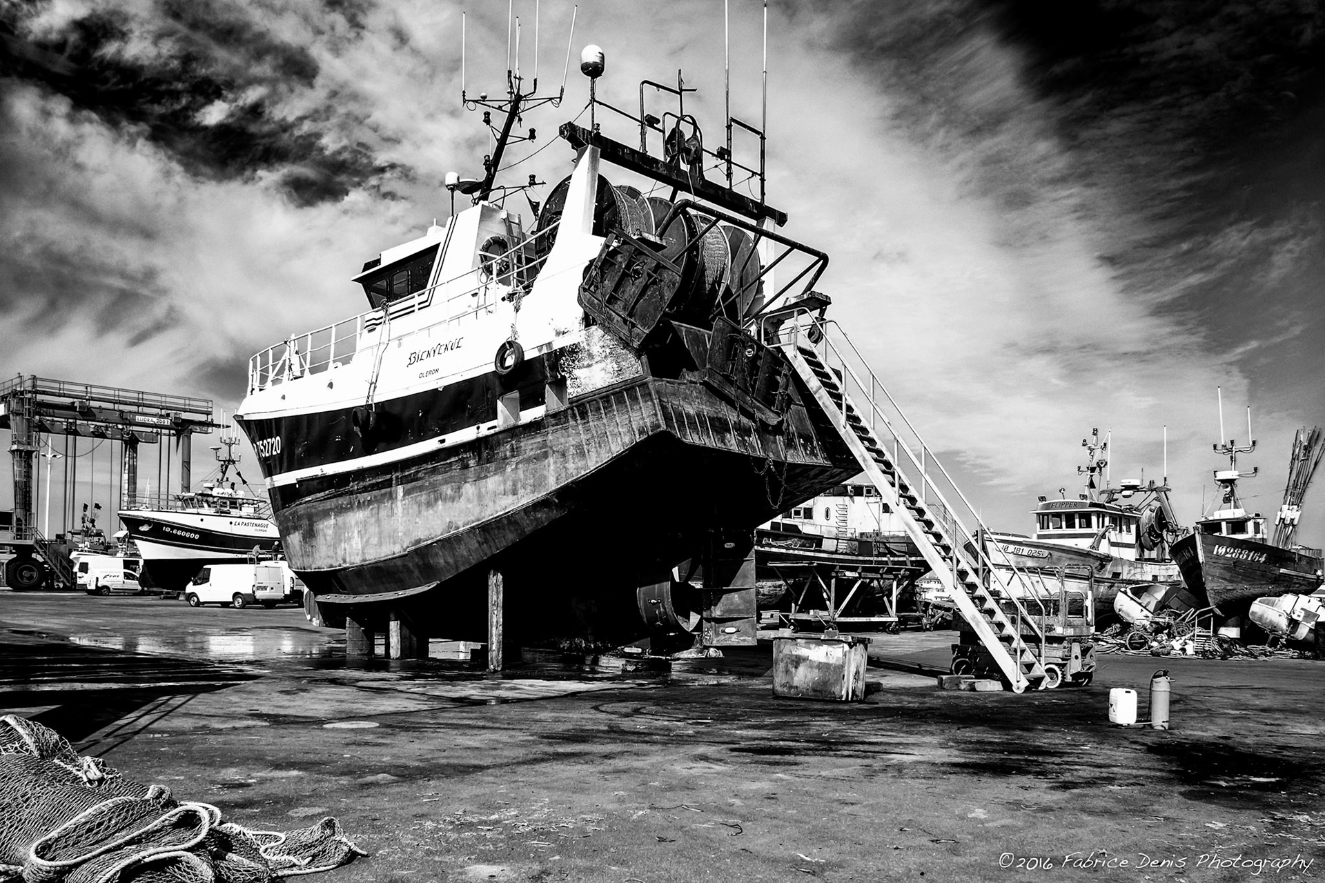Fujifilm X-Pro1 | Ile d'Oléron - Chantier Naval du Port de la Cotinière - Je me fais une beauté !!!
