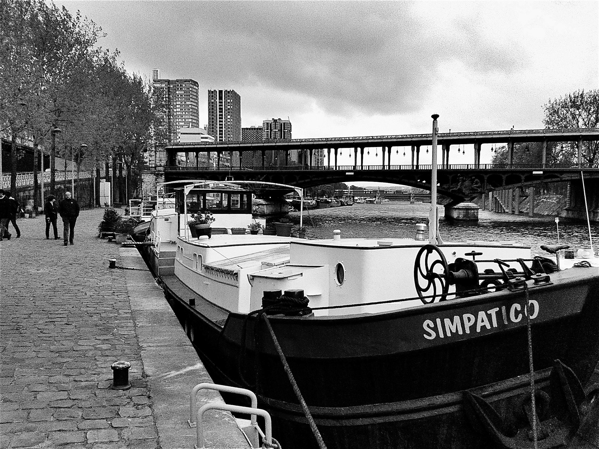 Samsung Galaxy Ace | Paris - Péniche au Port de Suffren