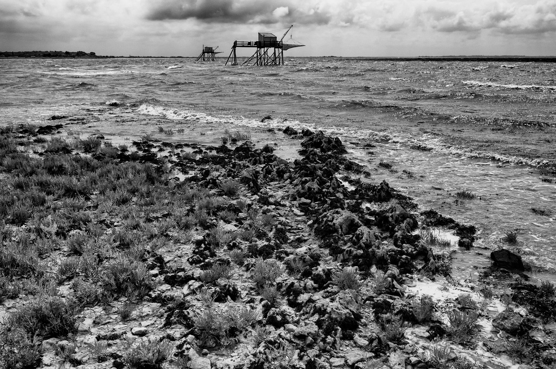 Fujifilm X100 | Ile Madame - Cabanes de pêcheurs - Comme des gardiens