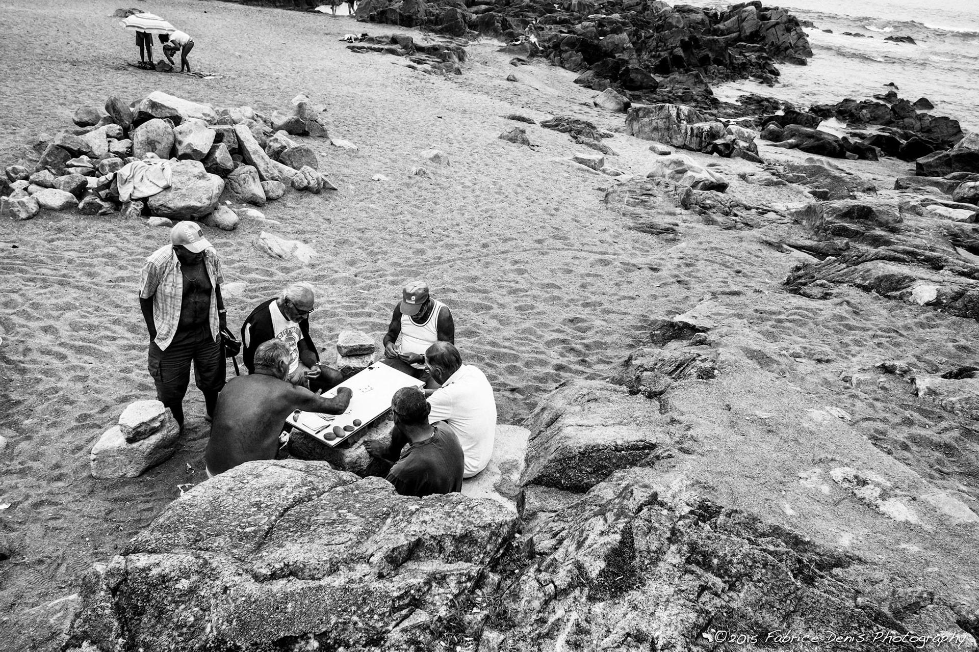 Fujifilm X-Pro1 | Porto - Praia de Matosinhos - La partie de cartes