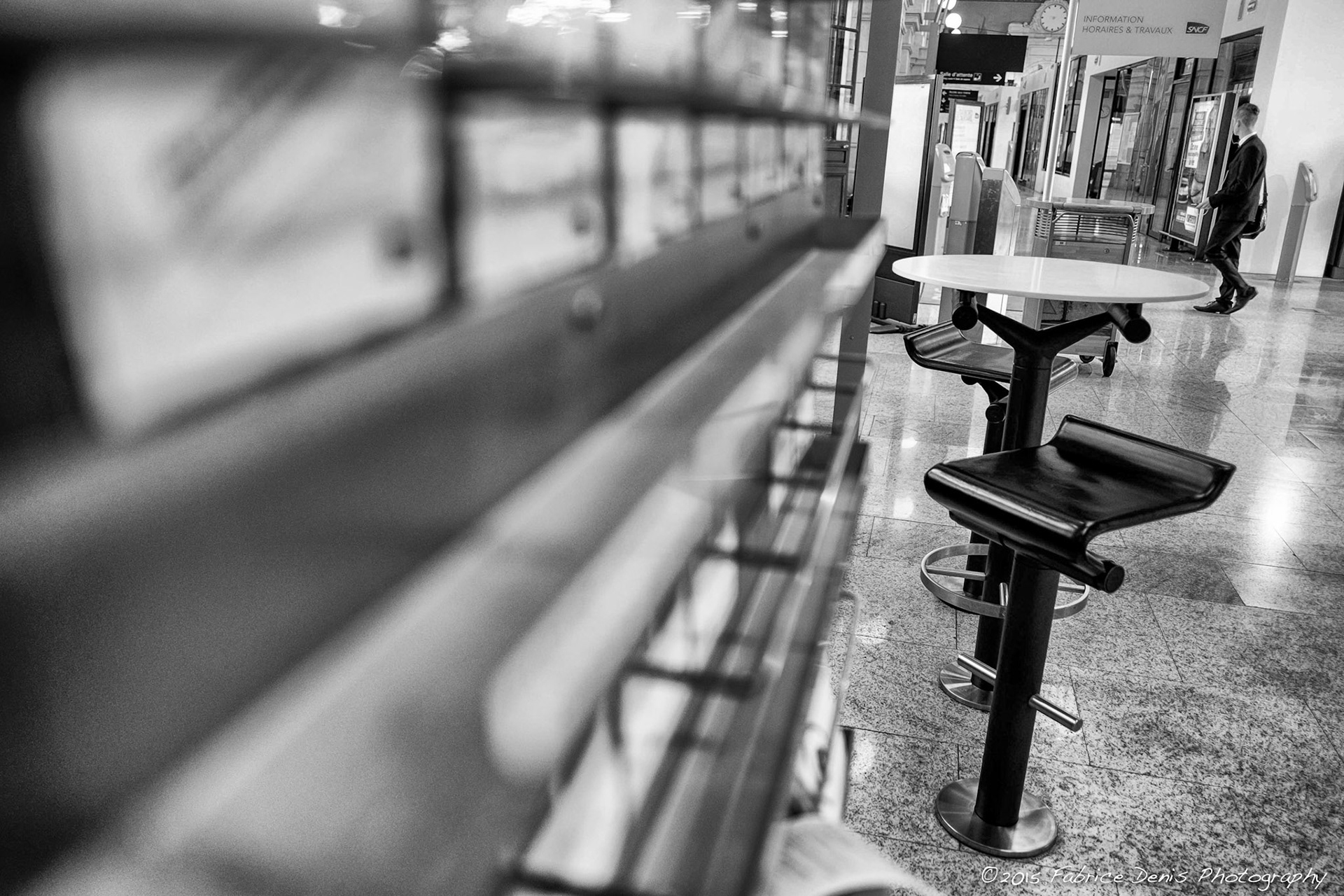 Fujifilm X-Pro1 | Gare de La Rochelle - Gauche ou droite ?