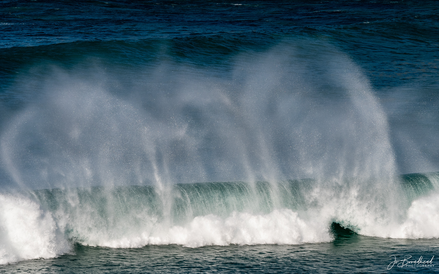 Hole in the Wave - Catlins, NZ