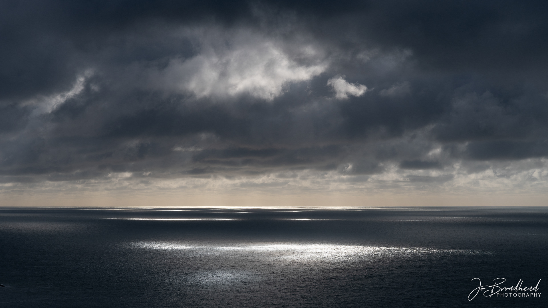 Light on the Water - Muriwai, NZ