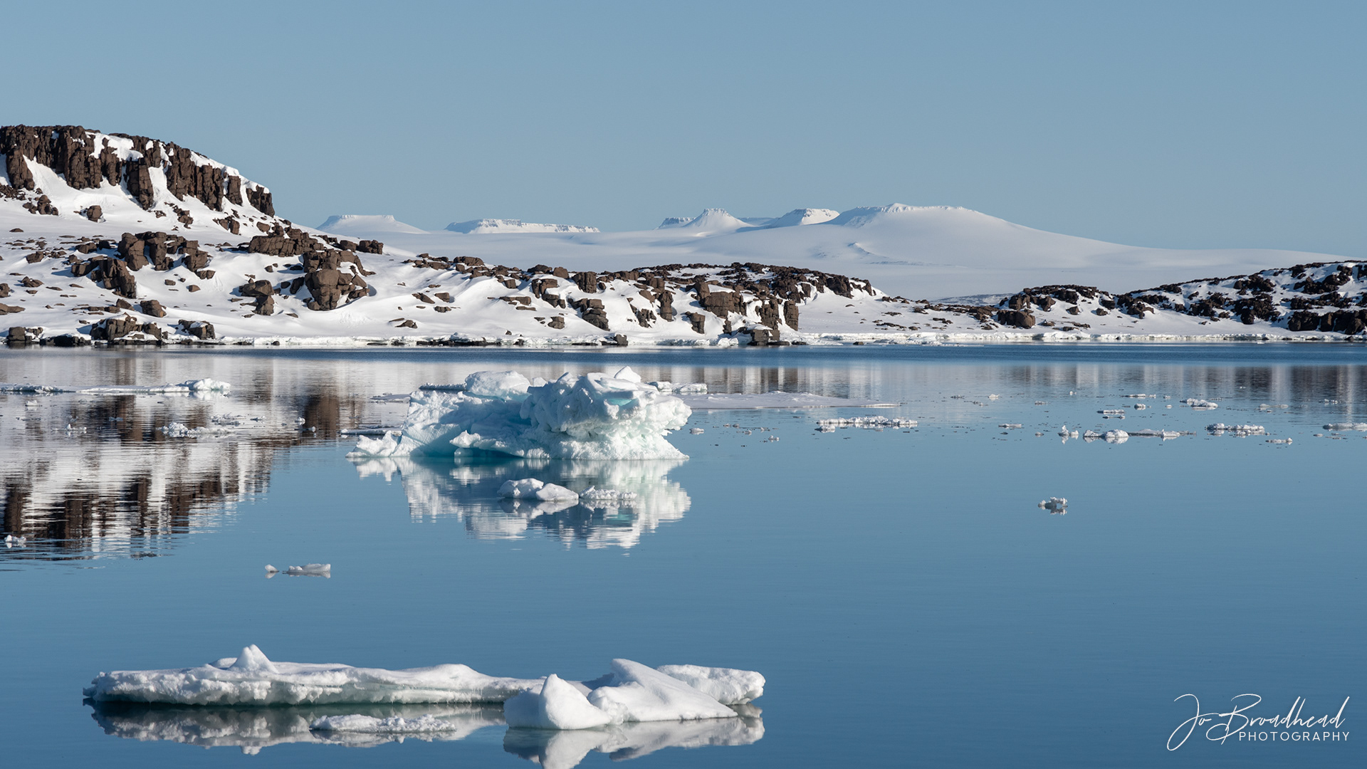 Bay in Svalbard - Svalbard