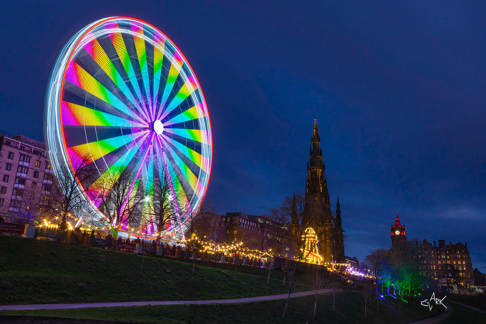 EDINBURGH CHRISTMAS WHEEL