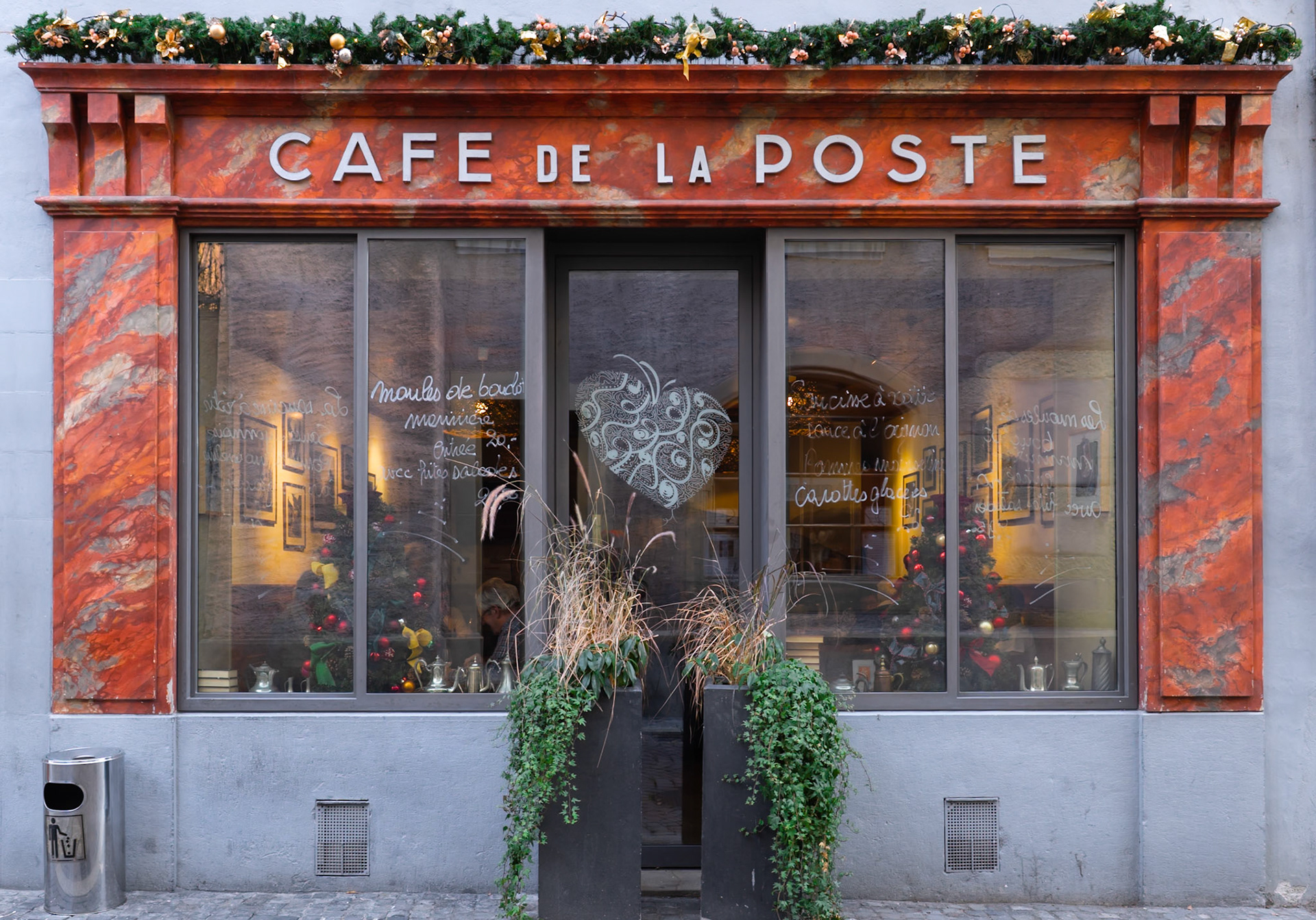 Le café de la poste