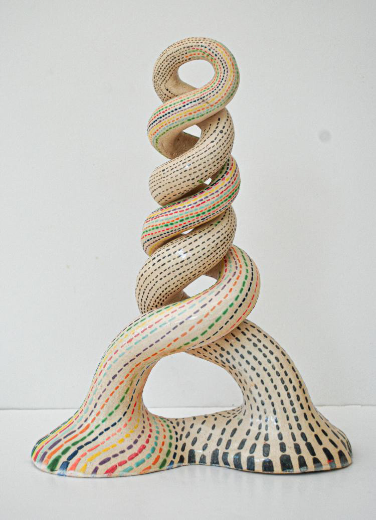 Birleşme, 34x16cm, Serbest Şekillendirme, 1000°, Gizem Kaplangil, 2022.