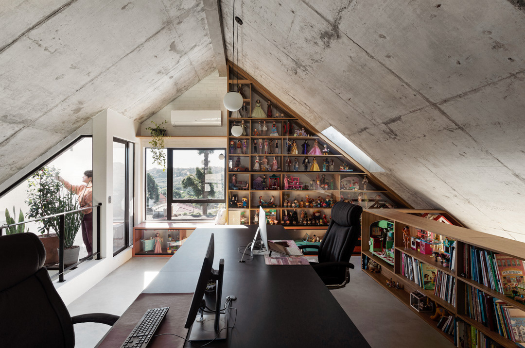 © Mahani Siqueira 2024