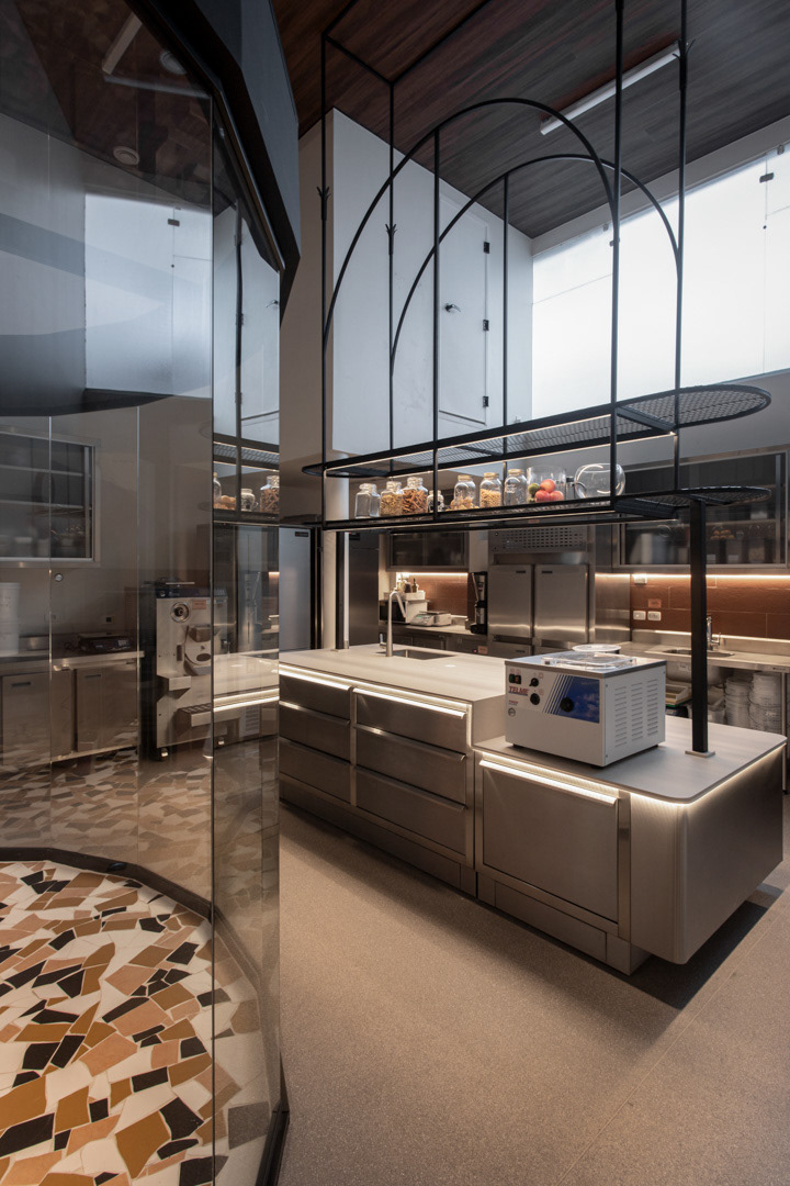 © Mahani Siqueira 2024