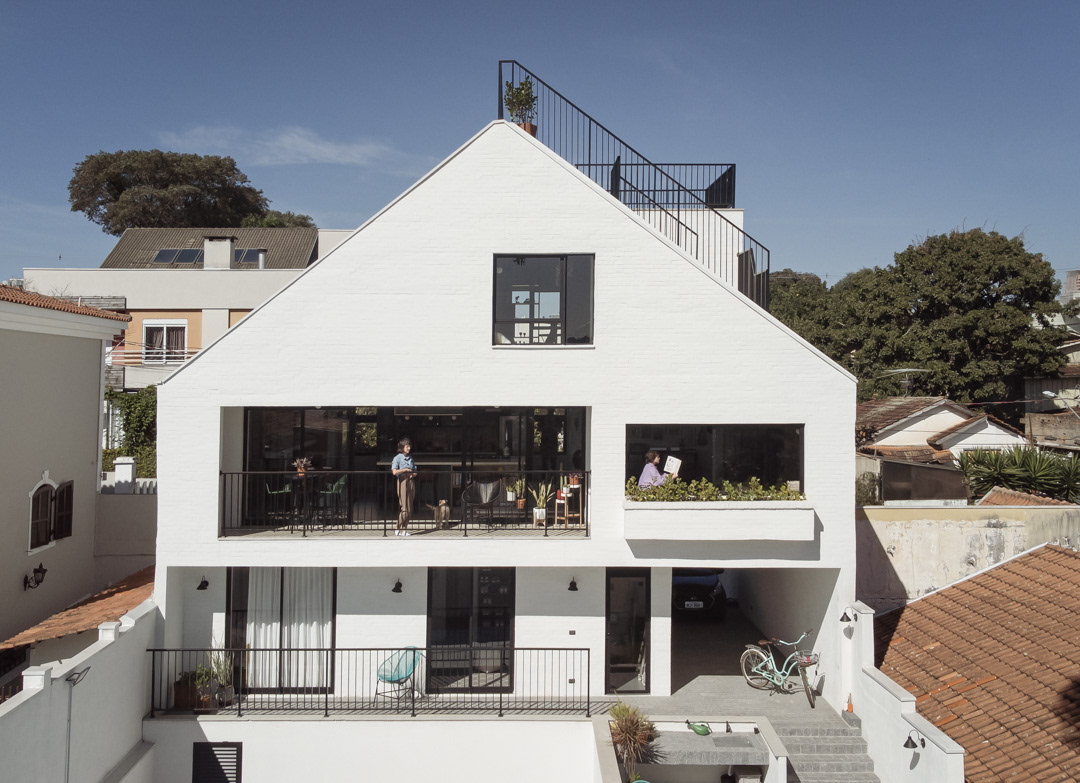 © Mahani Siqueira 2024