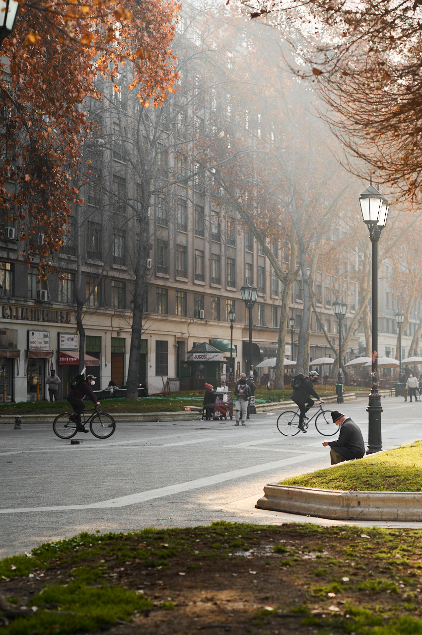 Pasar en Paseo Bulnes - Santiago