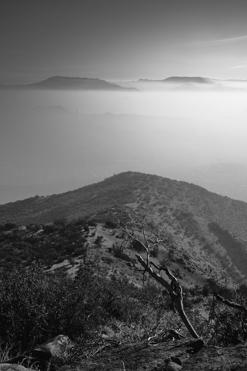 Smog desde Cerro Alto de las Vizcachas - Santiago