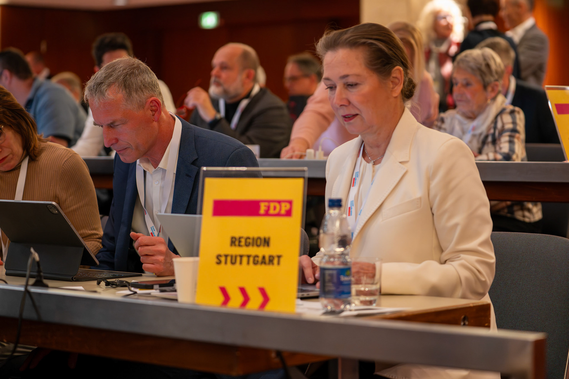 Julia Goll MdL und Jochen Haußmann als Delegierte auf dem Landesparteitag