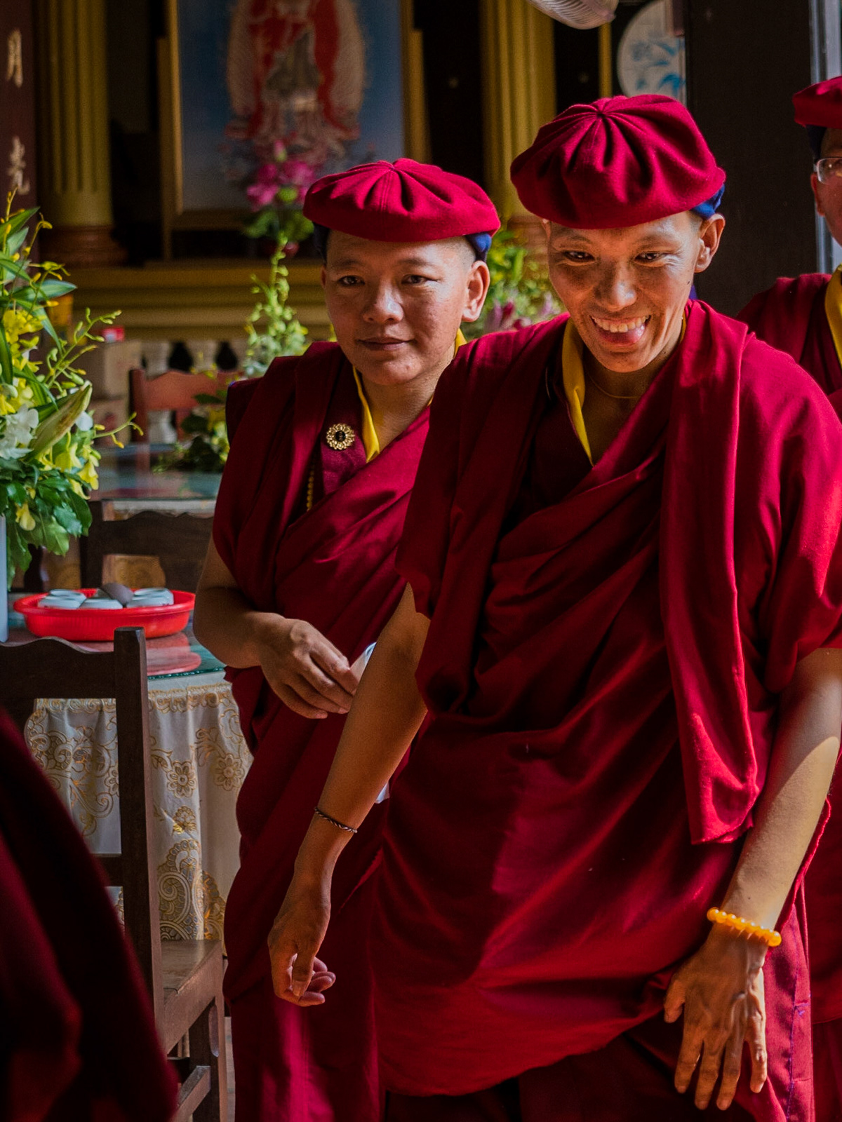 OLYMPUS DIGITAL CAMERA