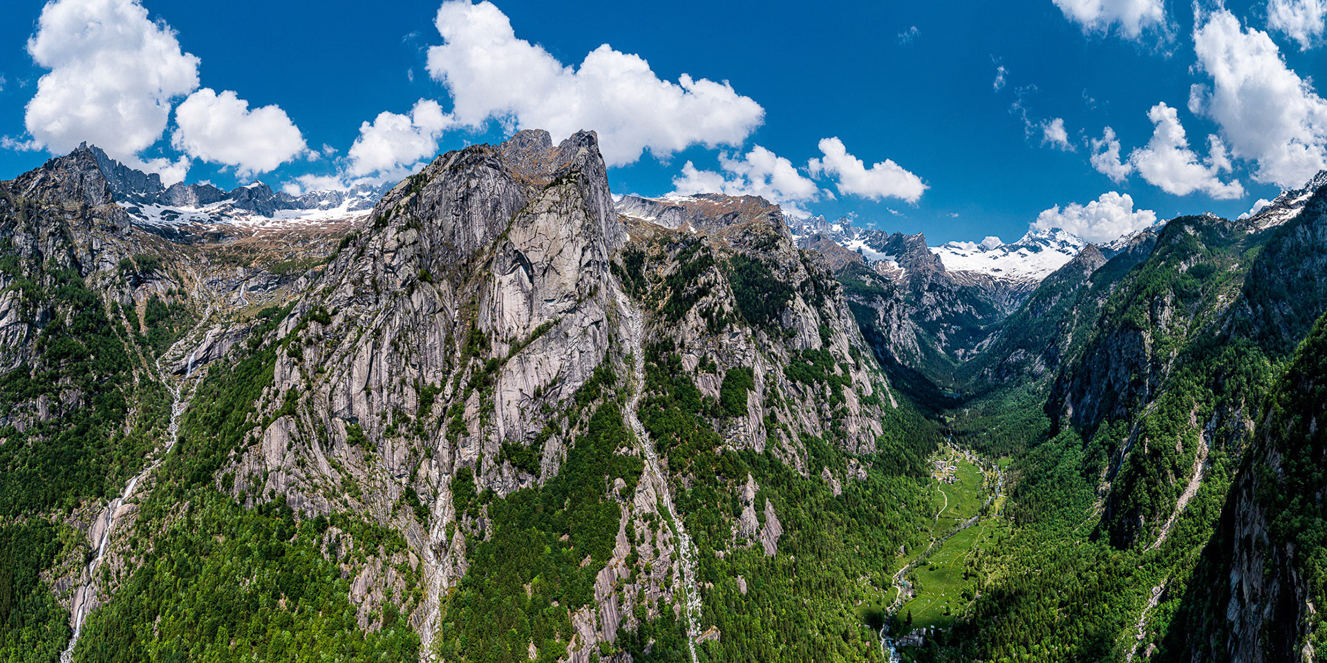Val di Mello. Lombardia. Italy.