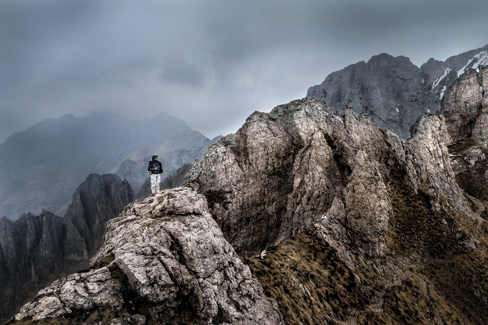 Colle Garibaldi, nei pressi del Rifugio Rosalba. Grigna Meridionale. Lombardia. Italy.