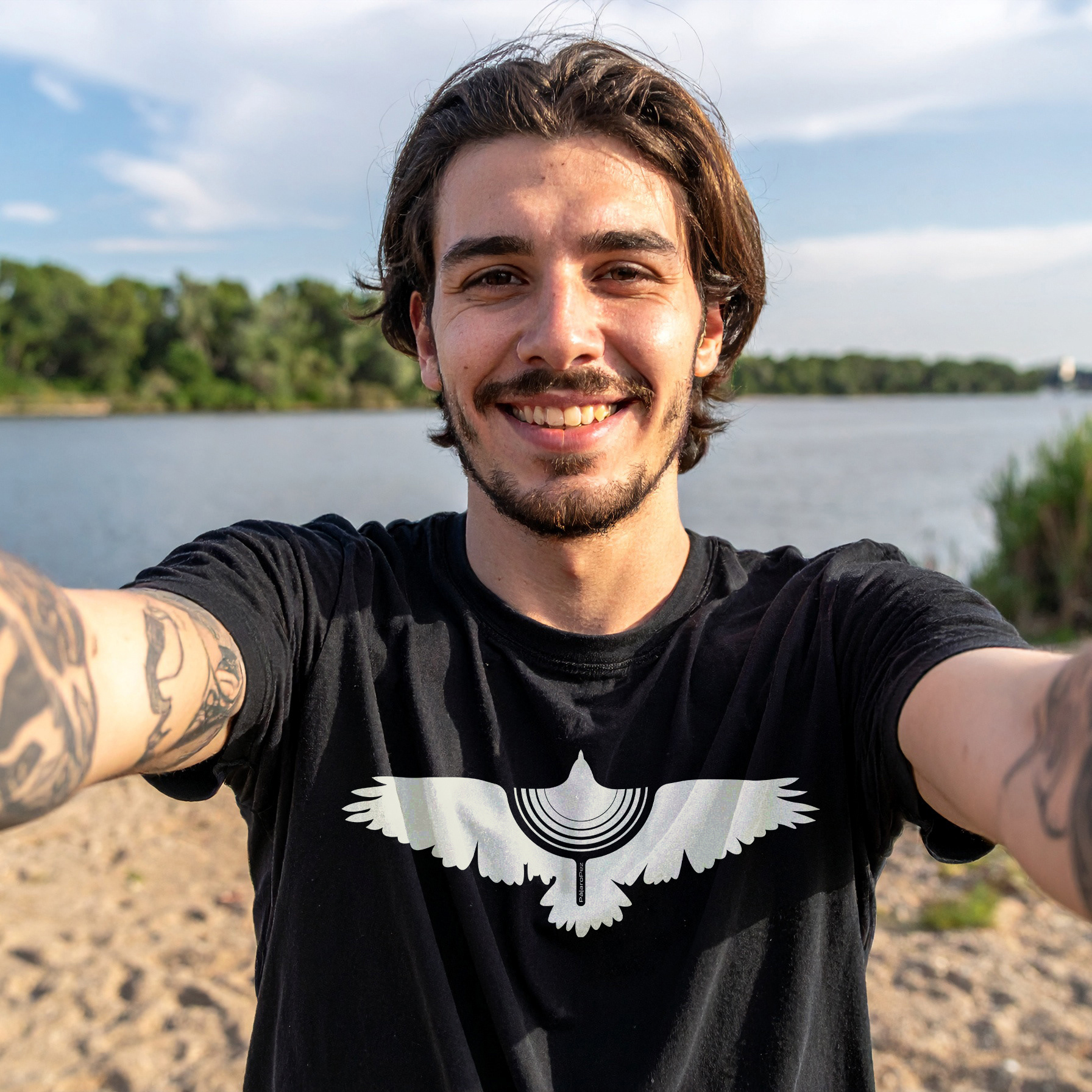 Pedro con Águila mora