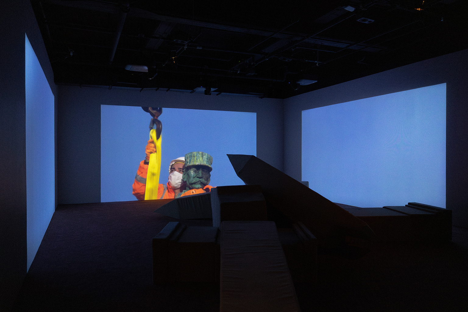 Iván Argote, Levitate, exhibition view presented at the Musée d’art contemporain de Montréal as part of MOMENTA 2025. Photo: Michael Patten.