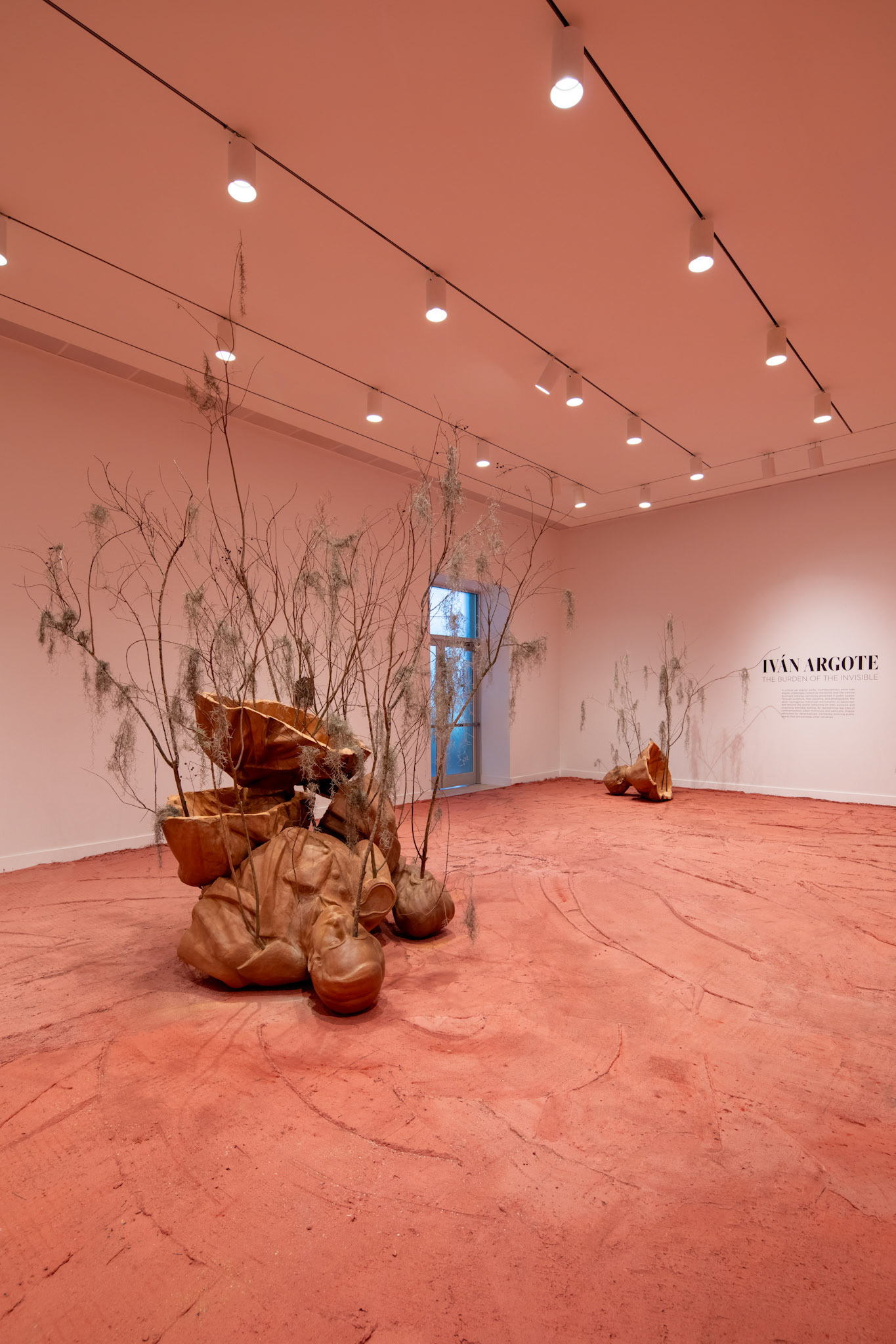 SCAD Savannah – Winter 2024 – deFINEart – Exhibitions – Ivan Argote – “The Burden of the Invisible” – Documentation – SCAD Museum of Art, Gallery 110 – Photography Courtesy of SCAD