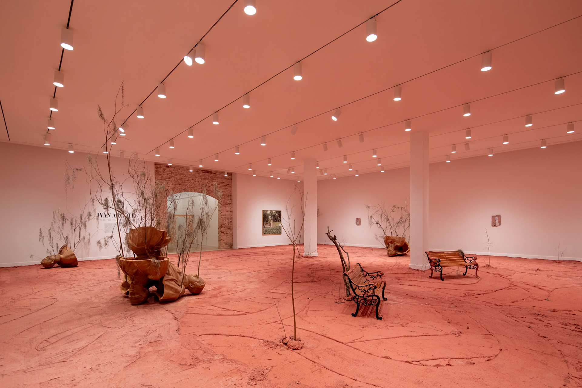 SCAD Savannah – Winter 2024 – deFINEart – Exhibitions – Ivan Argote – “The Burden of the Invisible” – Documentation – SCAD Museum of Art, Gallery 110 – Photography Courtesy of SCAD