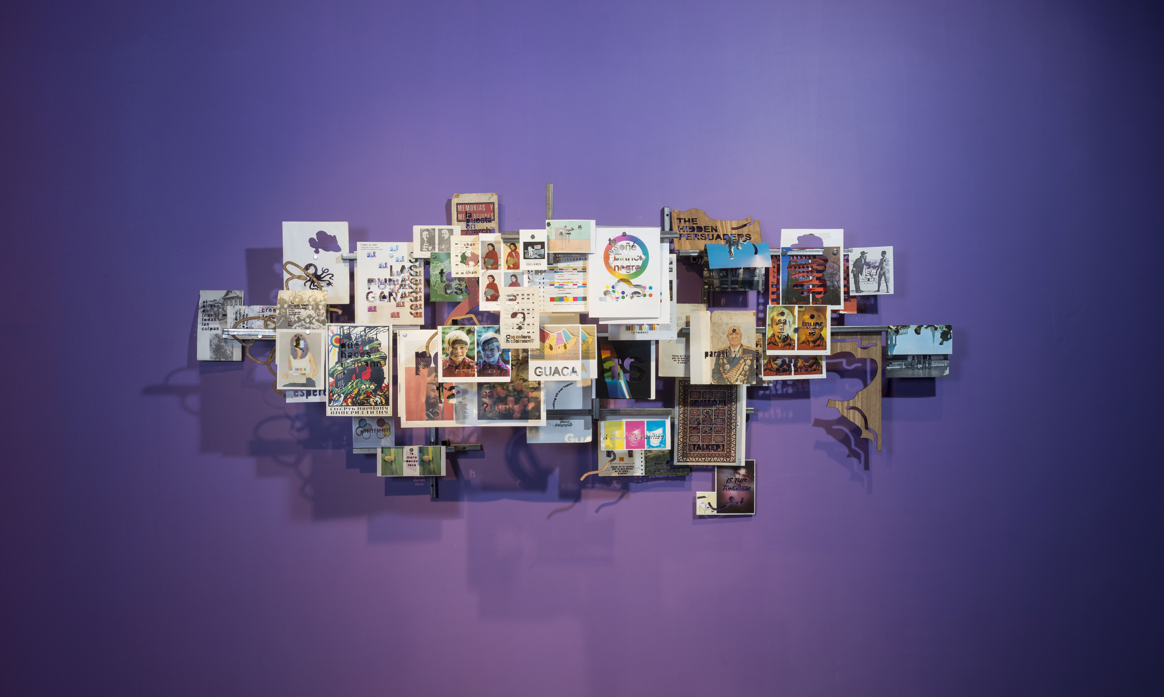 Iván Argote, Cómo lavar la loza coherentemente, NC Arte. On view 2015. Courtesy of the artist and NC Arte.