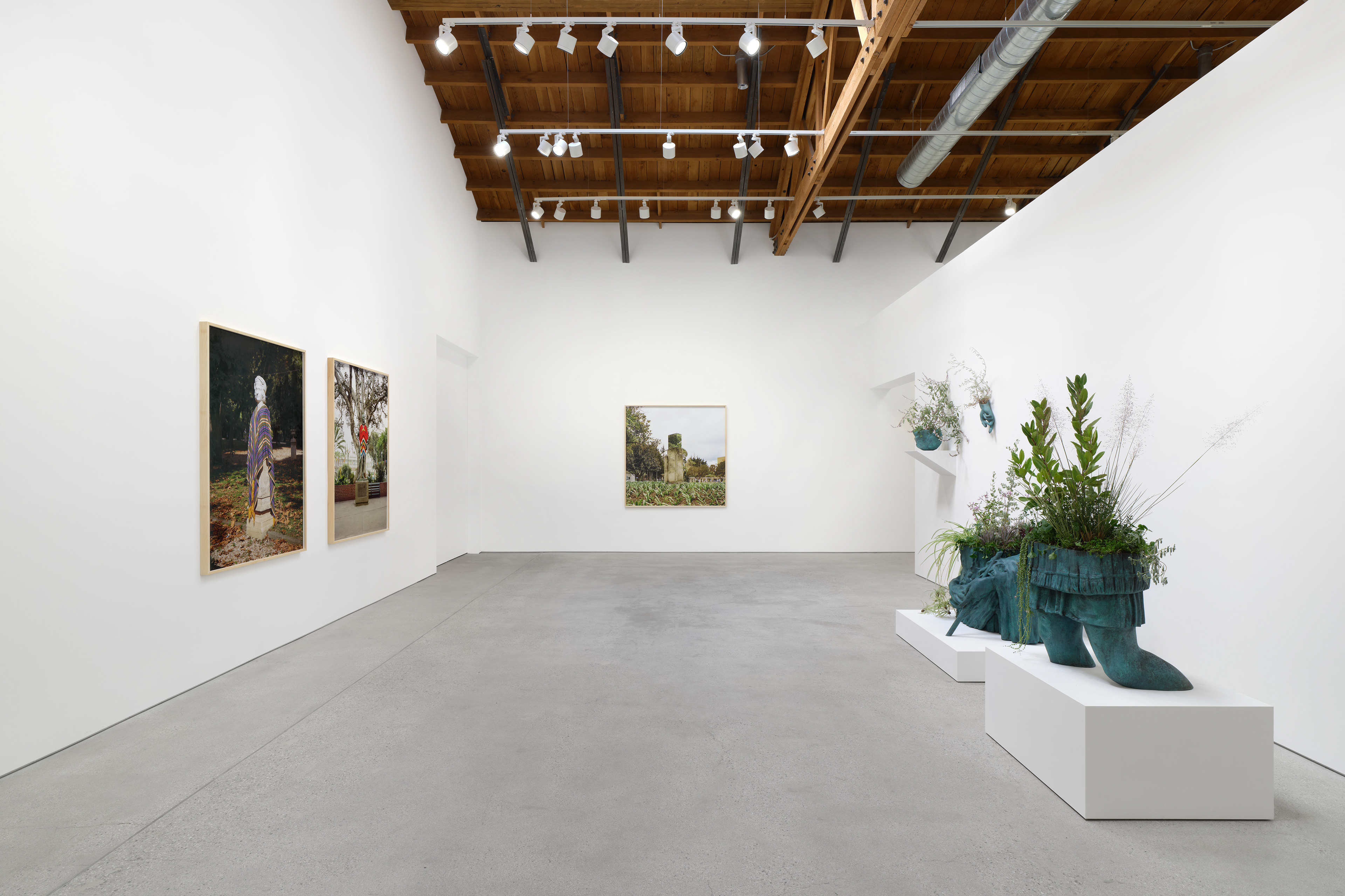Iván Argote, Impermanent, Perrotin LA. On view November 2024 – January 2025. Photo by Paul Salveson. Courtesy of the artist and Perrotin.