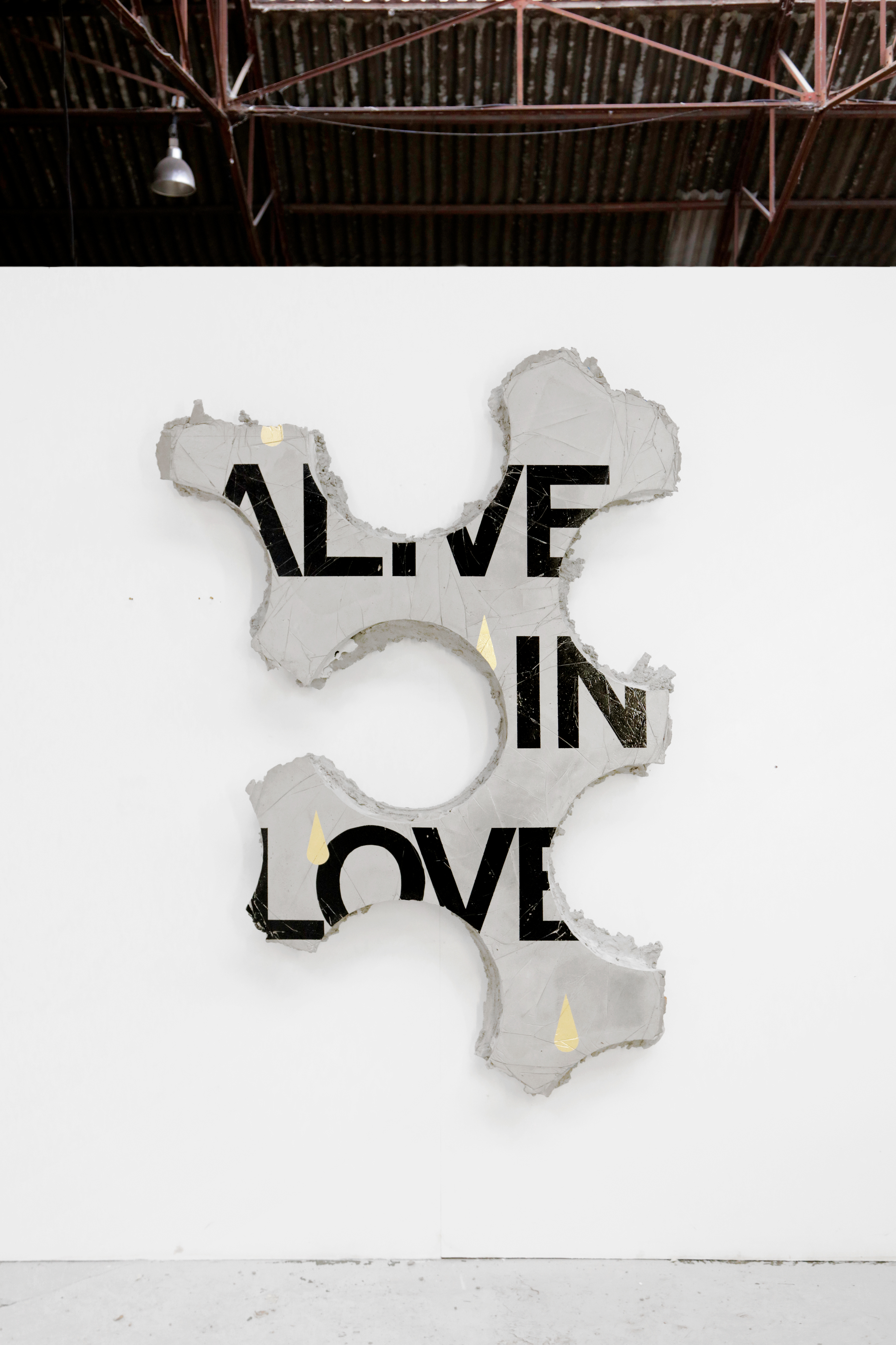 Iván Argote, Among Us: Alive in Love, 2020. 