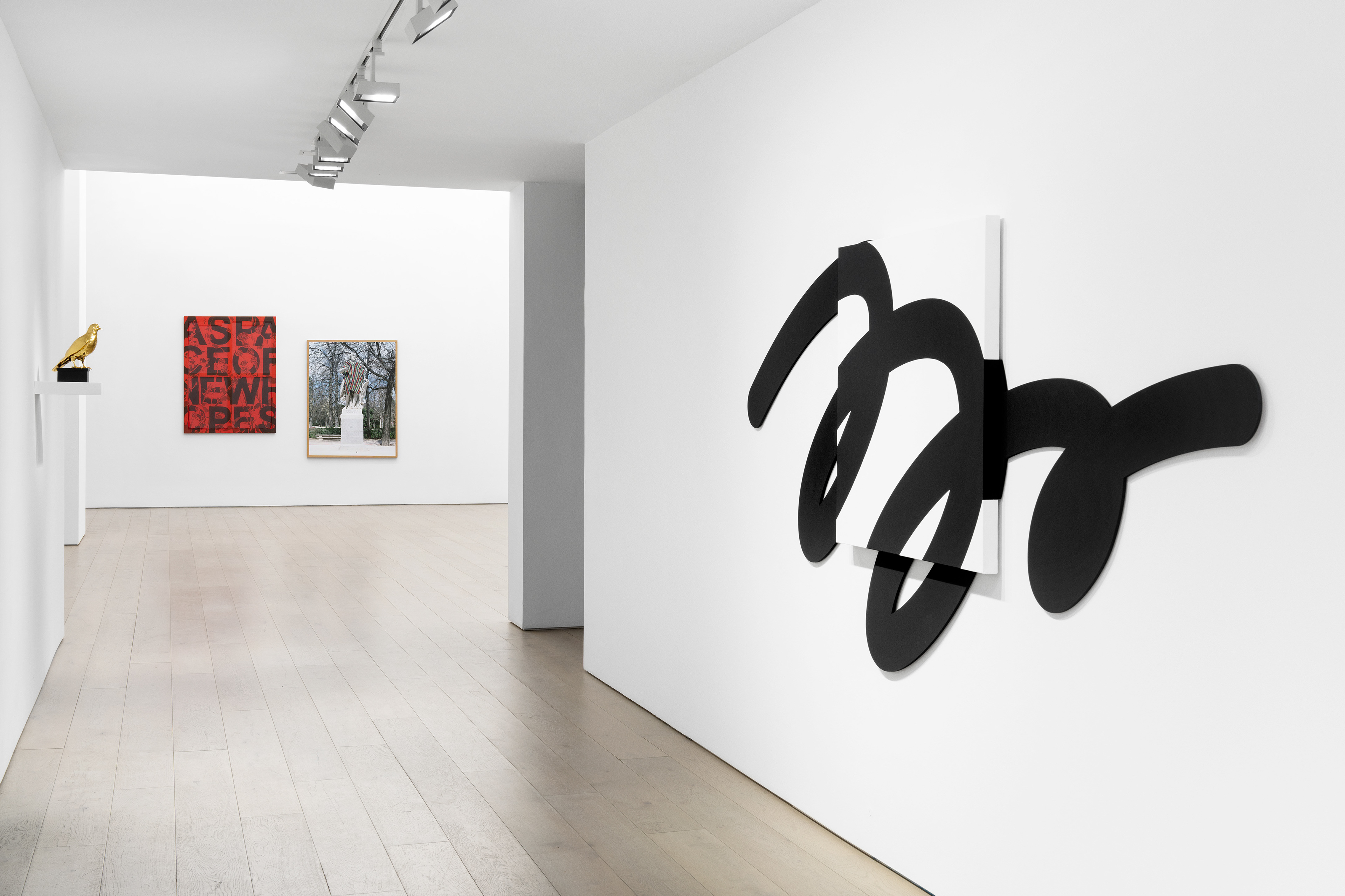 Iván Argote, Breathings, Perrotin NY. On view April - May 2025. Photo by Guillaume Ziccarelli. Courtesy of the artist and Perrotin.