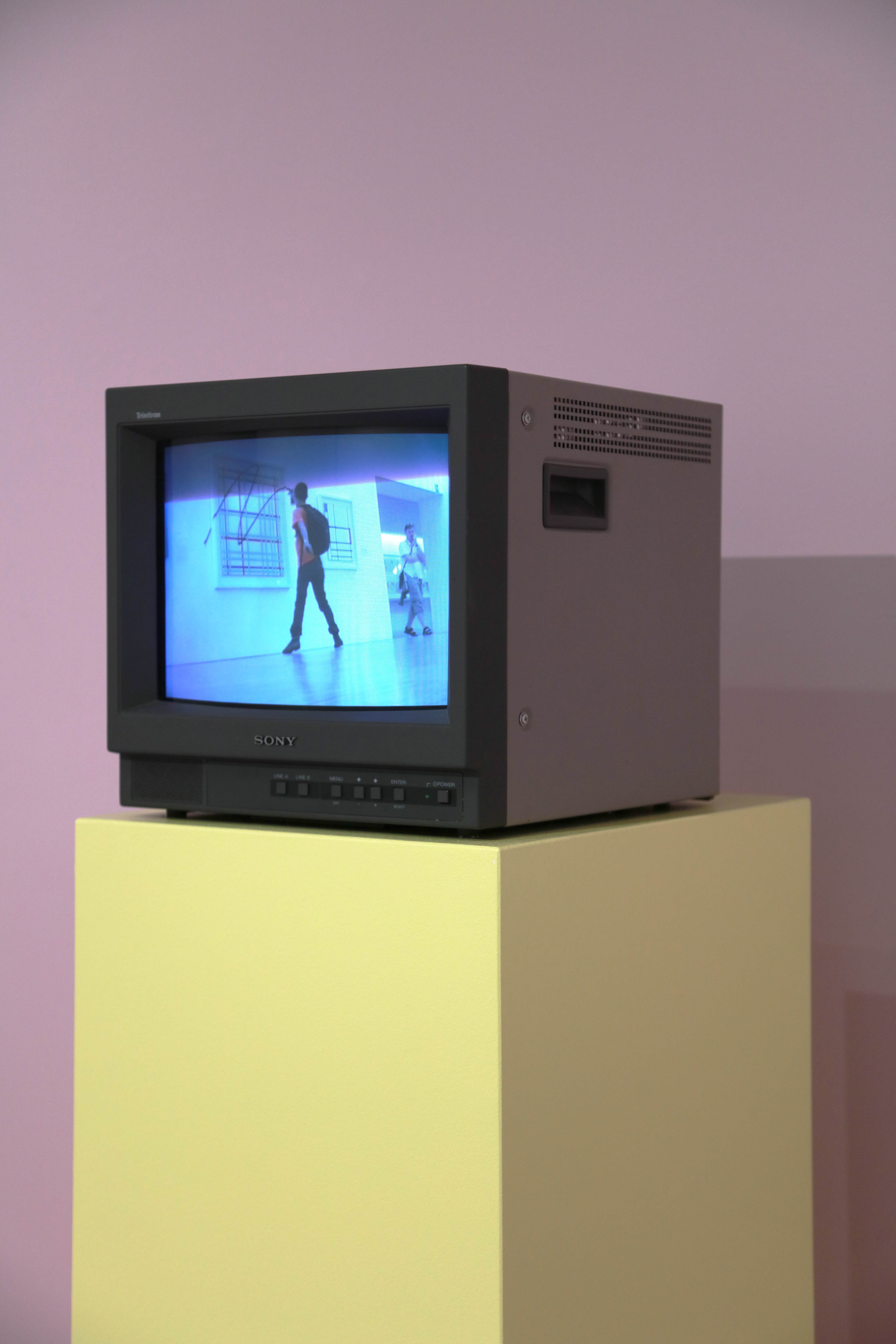 Installation Views, Mamarrachos: Quinceañera, Perrotin, London, 2026. ©Studio Iván Argote