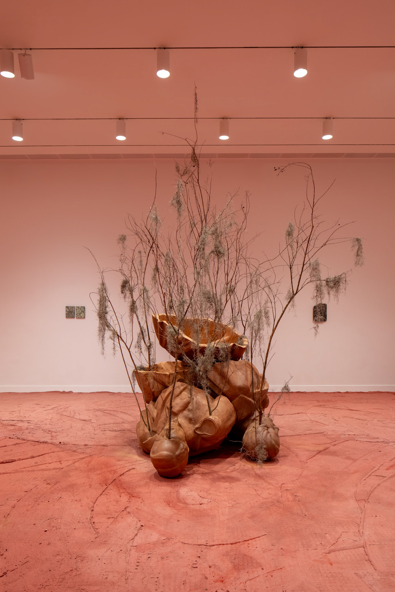 SCAD Savannah – Winter 2024 – deFINEart – Exhibitions – Ivan Argote – “The Burden of the Invisible” – Documentation – SCAD Museum of Art, Gallery 110 – Photography Courtesy of SCAD