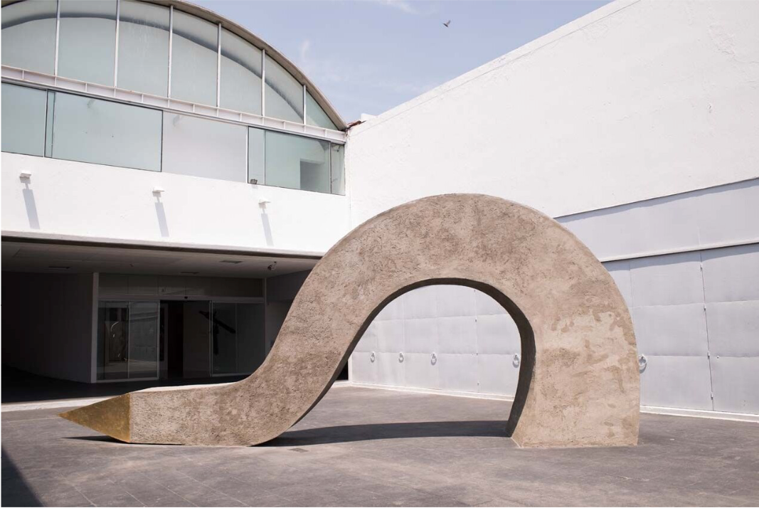 Strenghlessness, Museo de Arte de Zapopan, Mexico, 2017 ©Perrotin