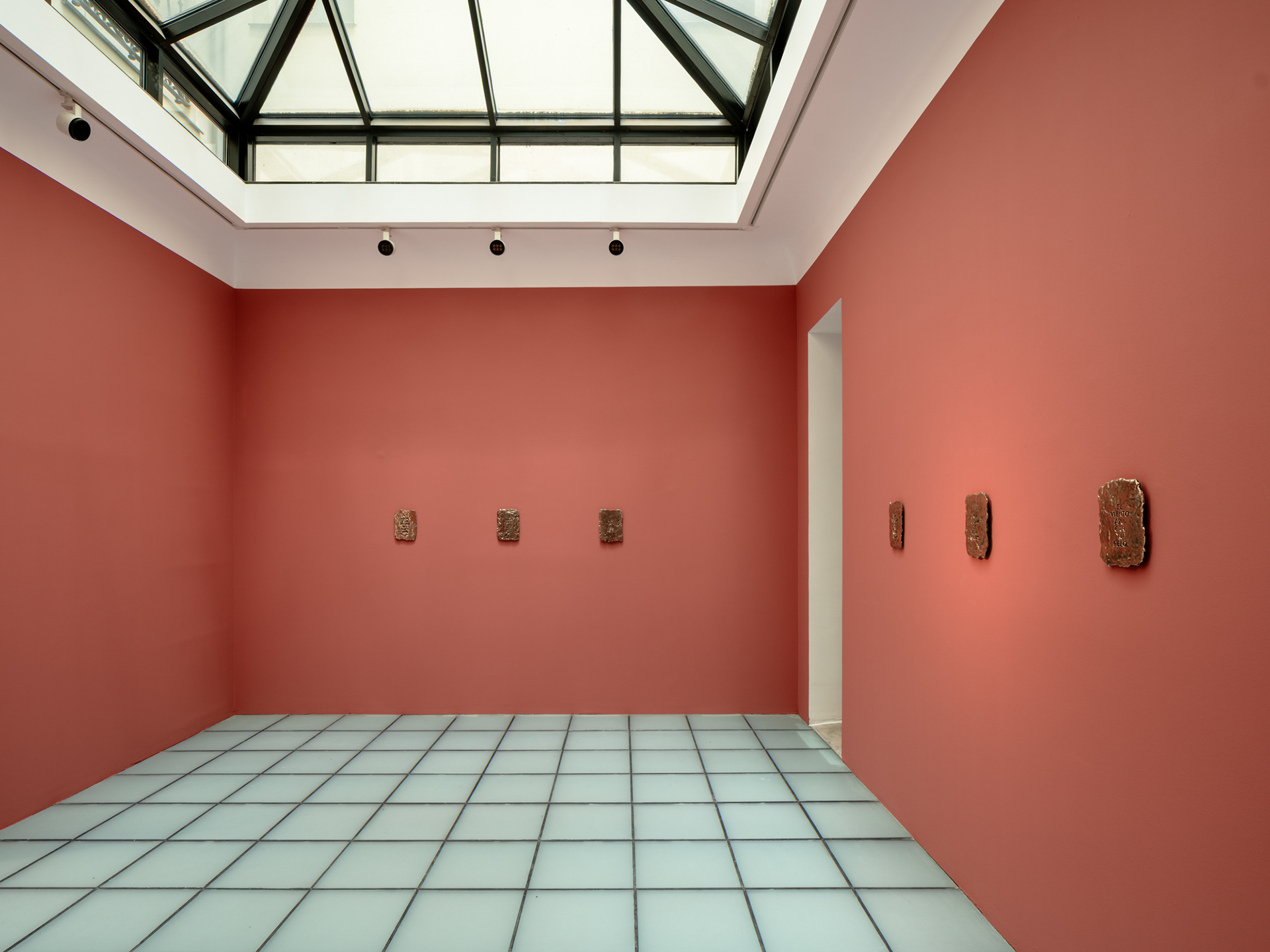 Views from "Una Lucha de Paisajes", Iván Argote, Albarrán Bourdais. November 20th, 2025 - January 10th, 2026. Photographer: Pablo Gómez-Ogando.