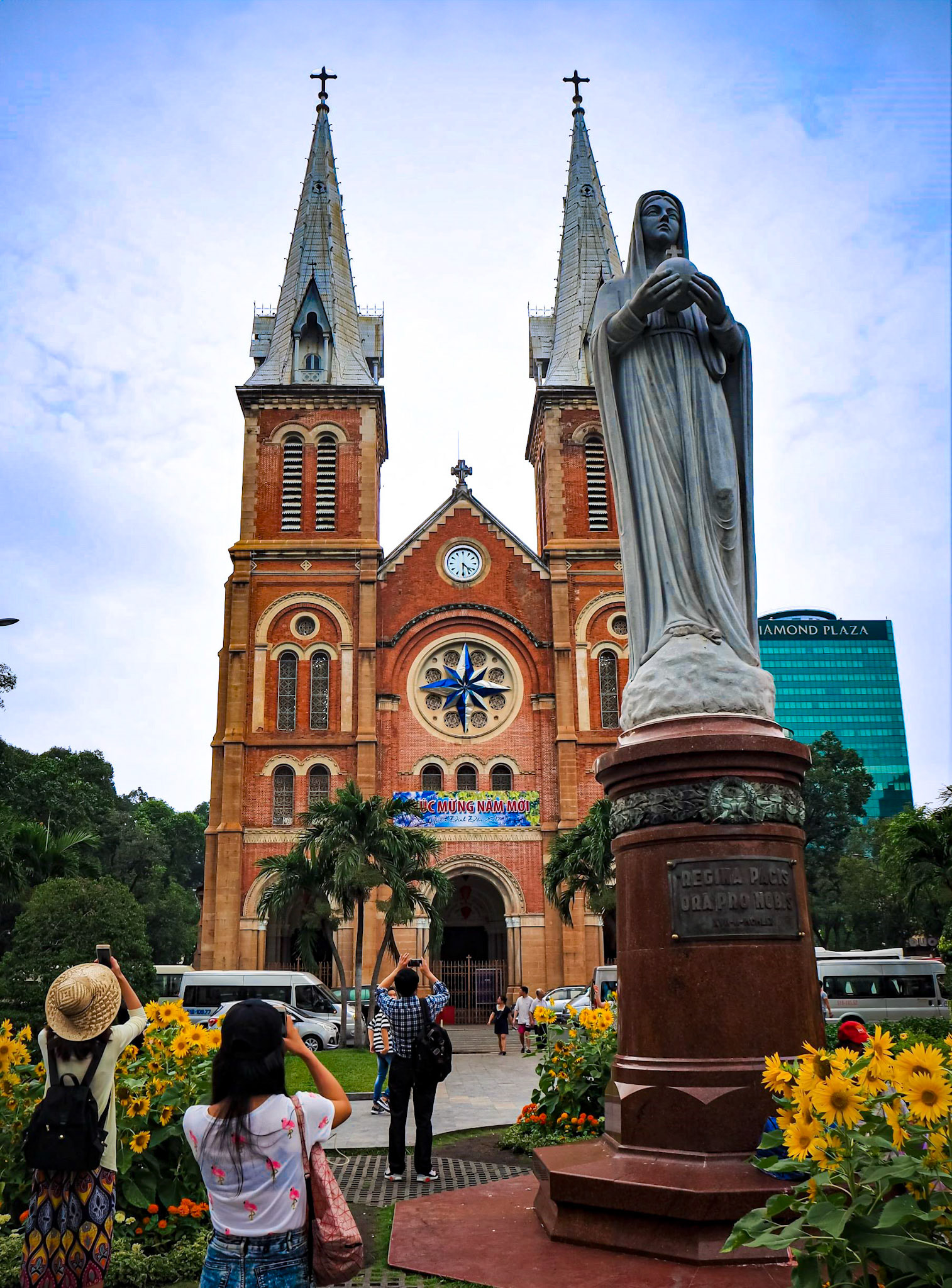 Notre DameCathedral  (Ho Chi Minh City)