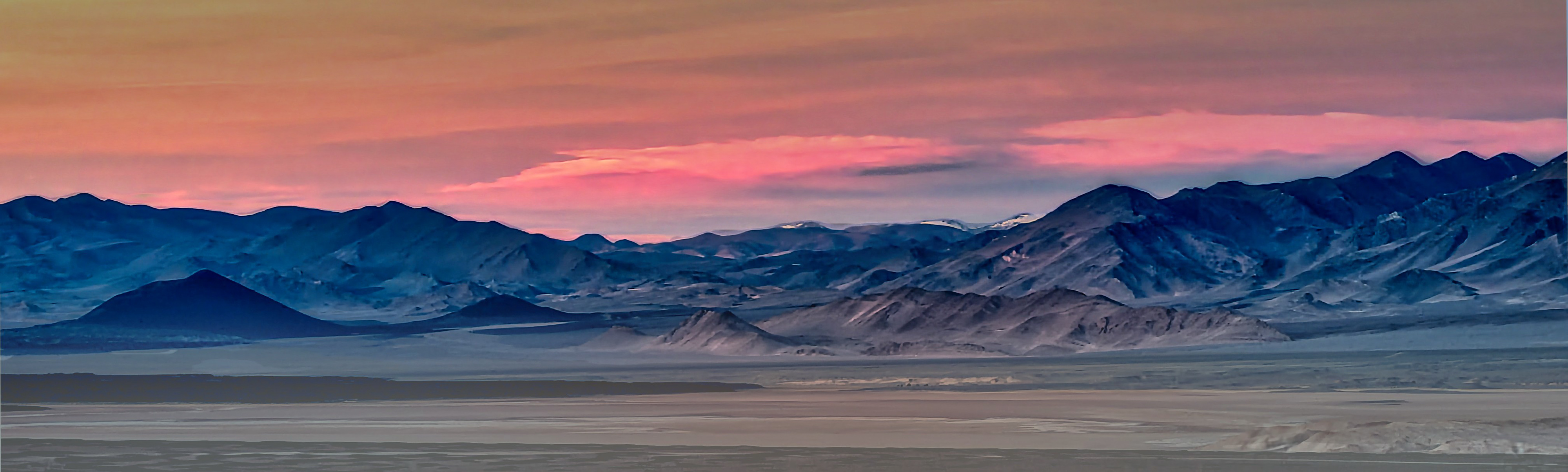 Sunrise over Salinas Grandes