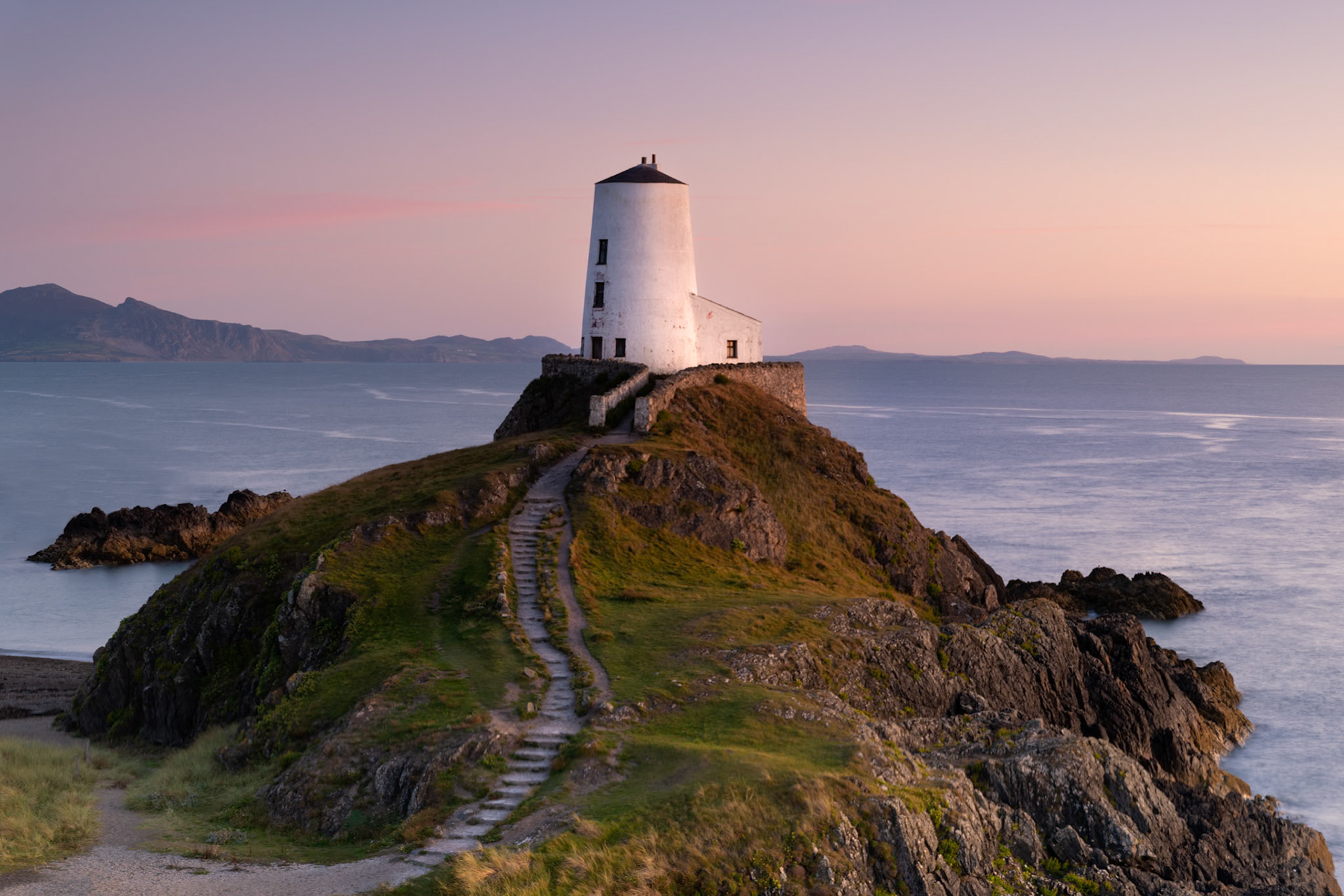 Twr Mawr Lighthouse