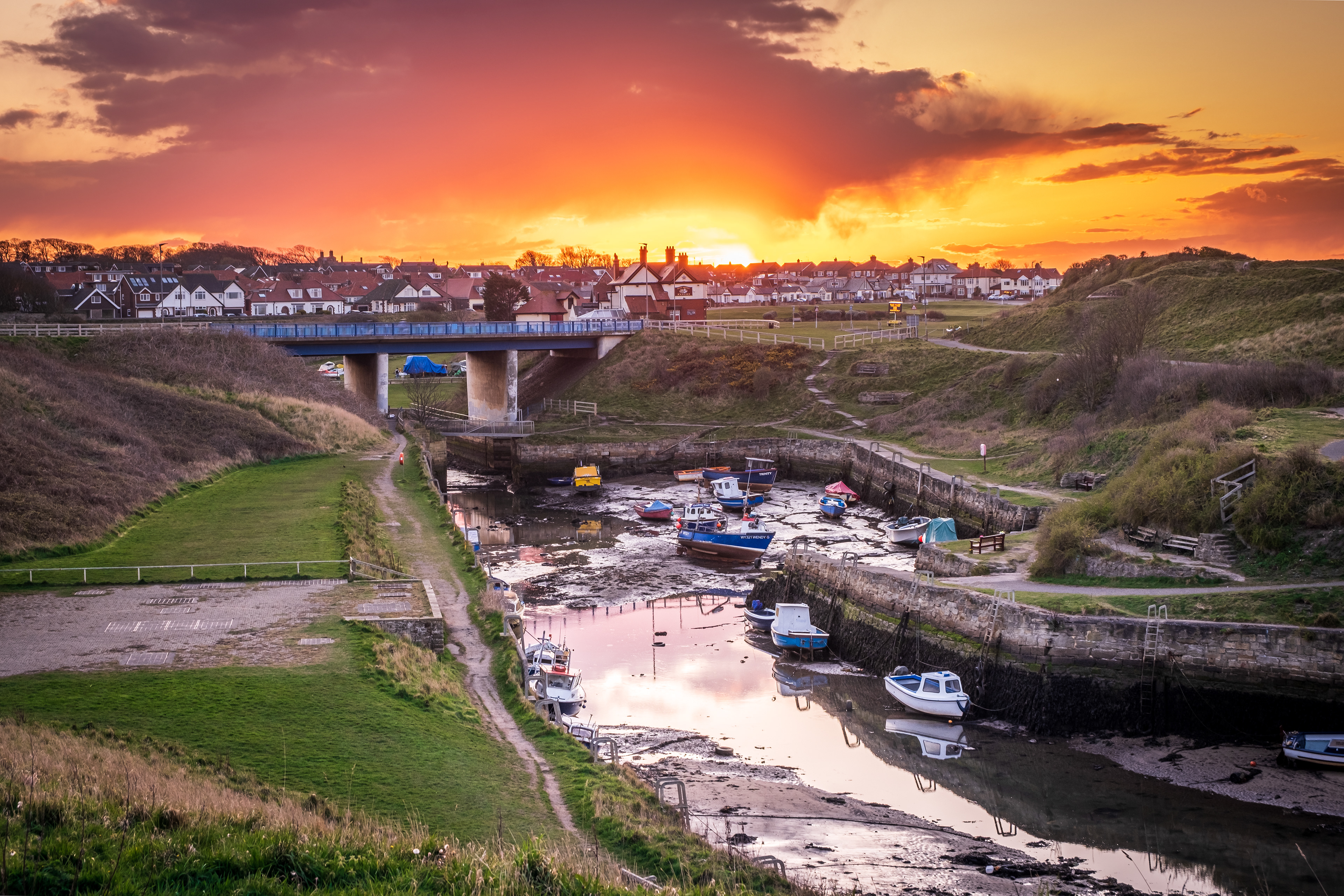 Fire in the sky at Seaton Sluice