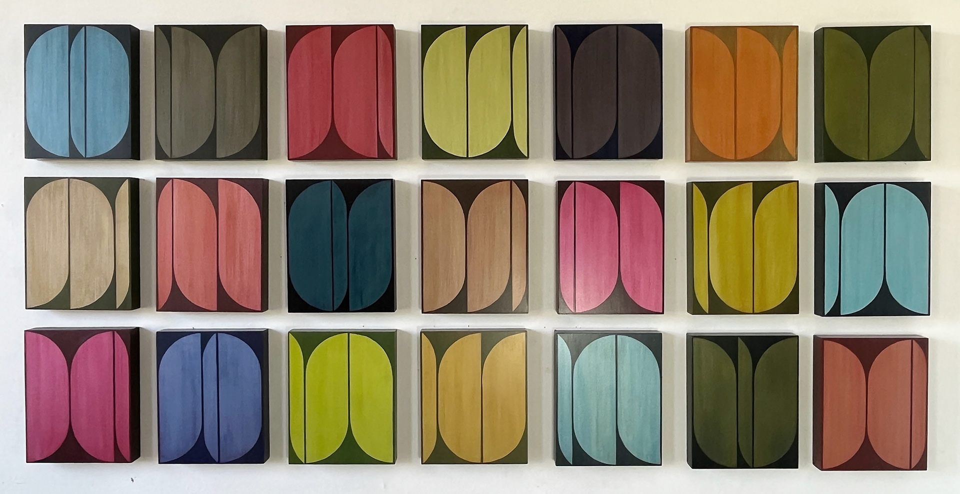 Little Fictions, 2023 - acrylic on wooden panels, 25 x 20 cm x 21 panels