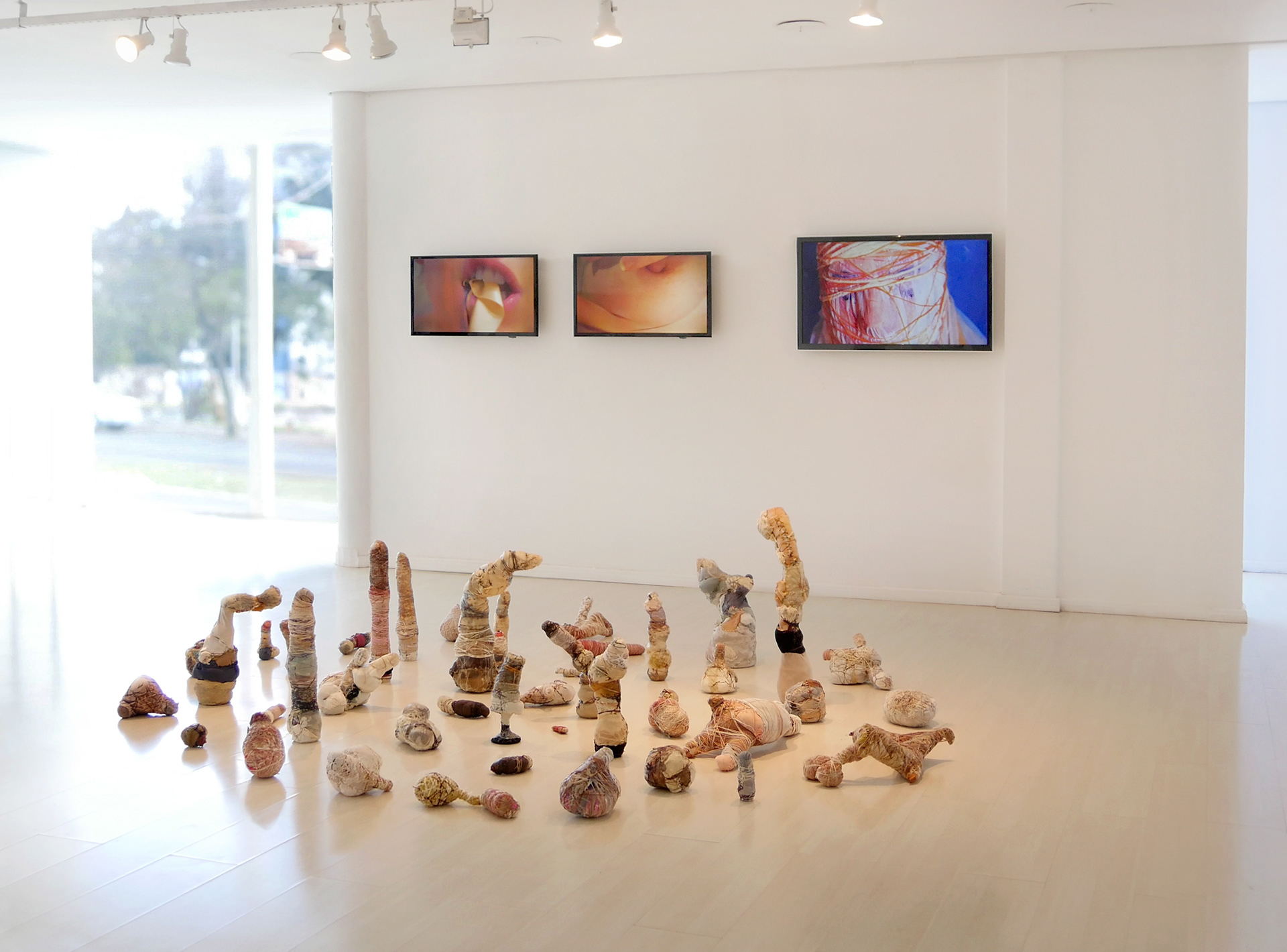 Bruna Mayer, Arte, art, arte londrina 5, exposição, arte contemporânea, contemporary art, Kunst,  As coisas se escoram tortas - Curadoria Ricardo basbaum e Danillo villa