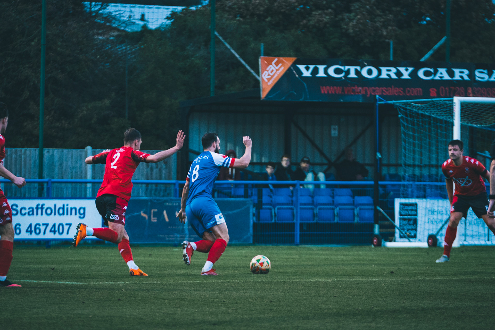 joe marsden ednge of the box