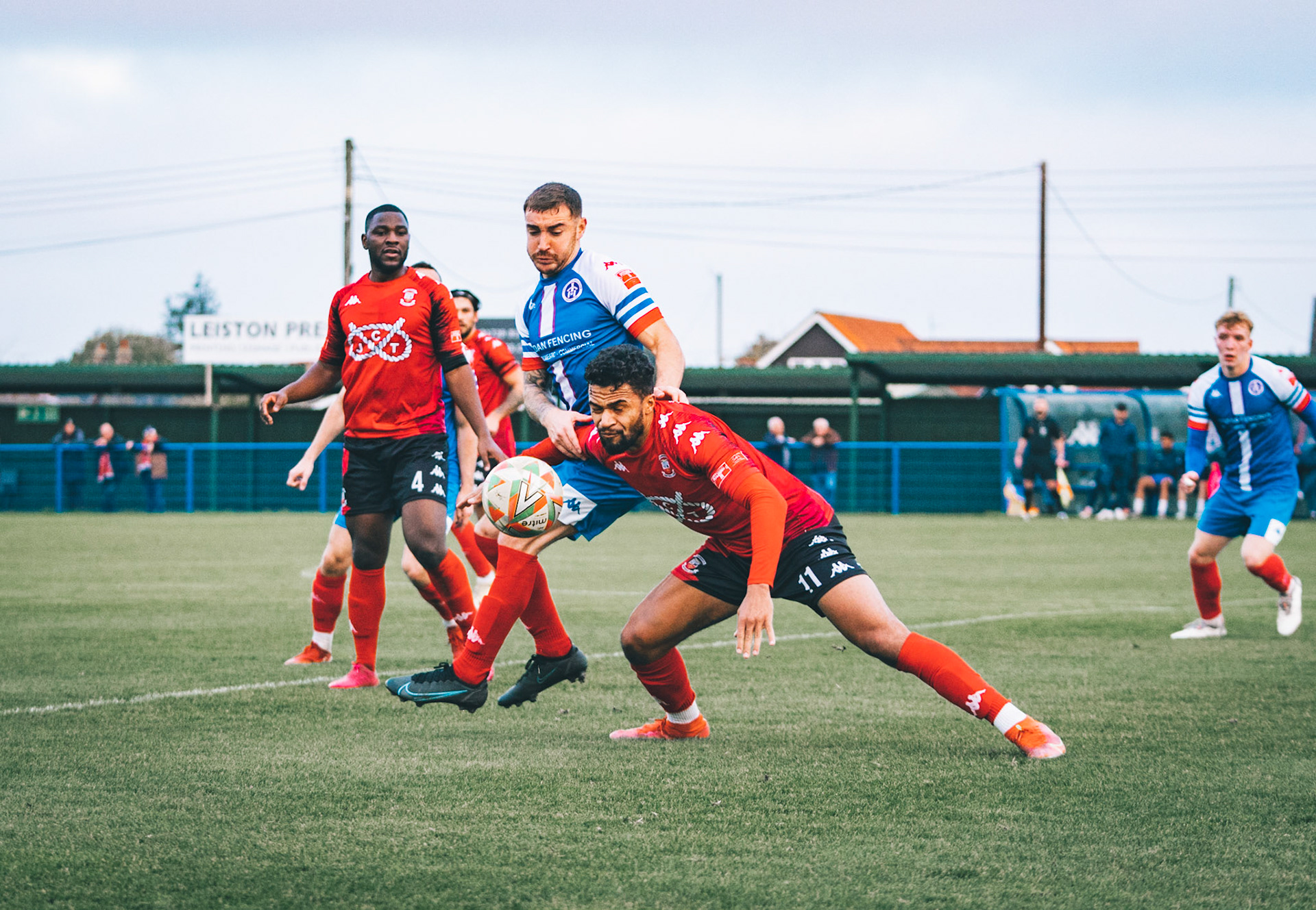 Ollie Saunders winning the ball back