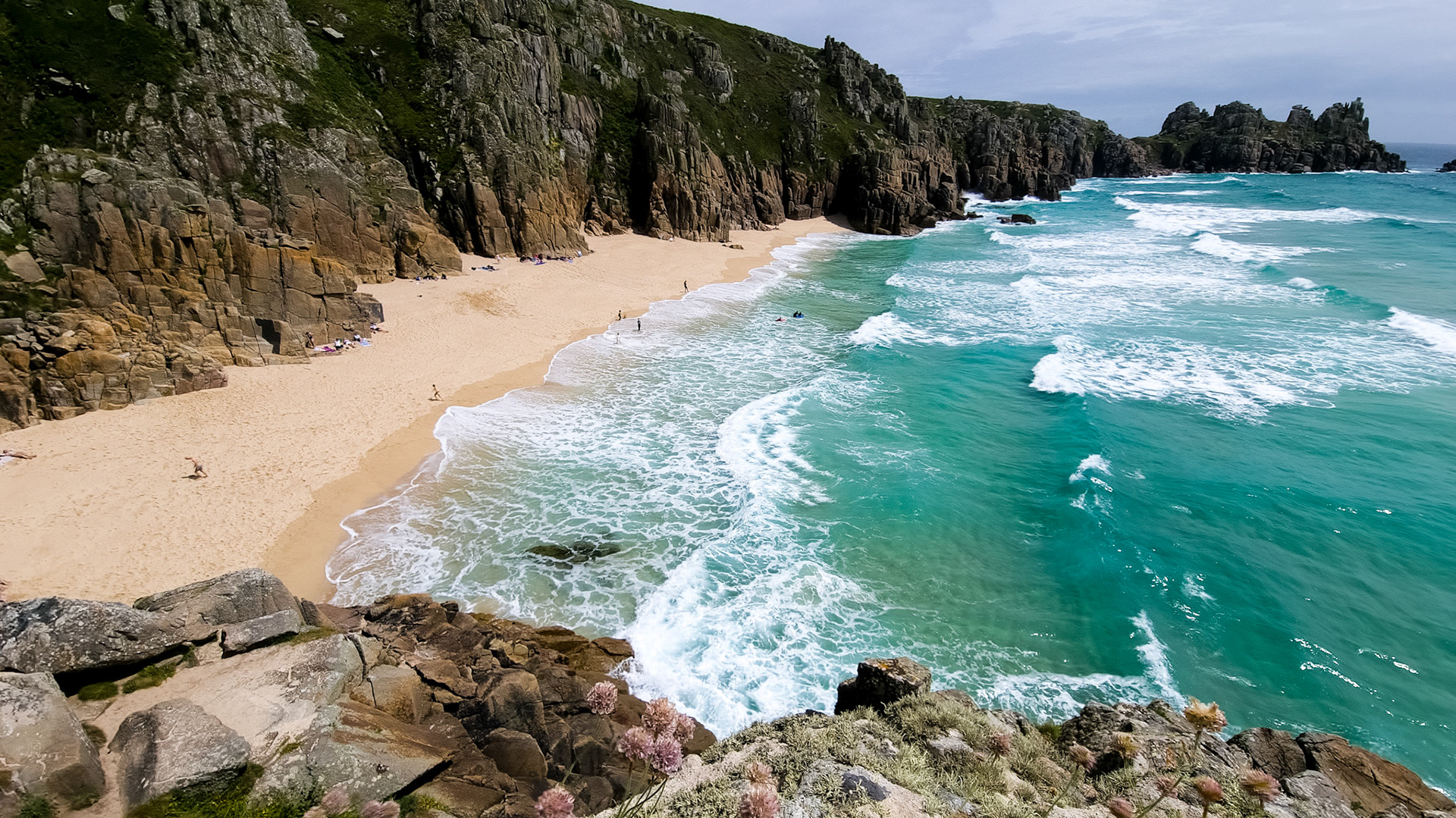 Pedn Vounder beach